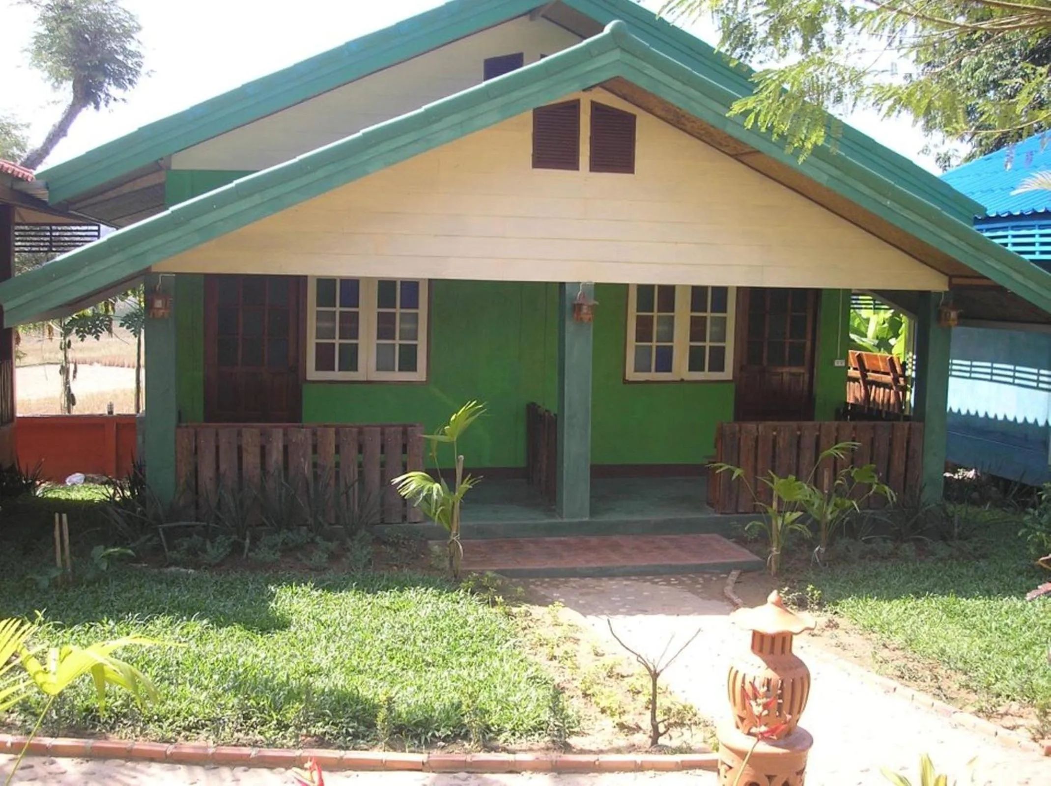 Property building in Tamarind Grand Resort Mae Sariang