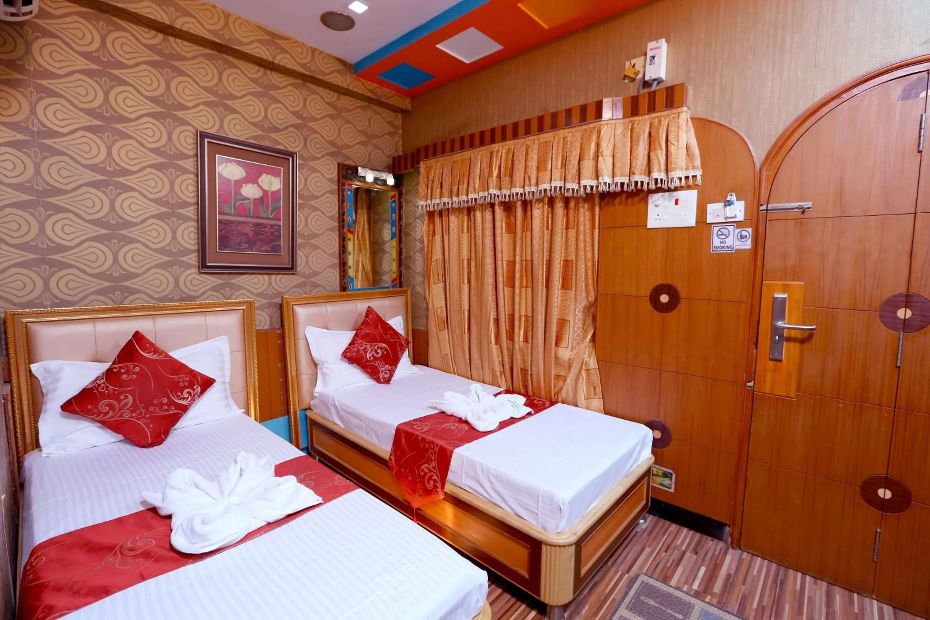 Bed in Hotel Shri Swarna's Palace - A Business Class Hotel