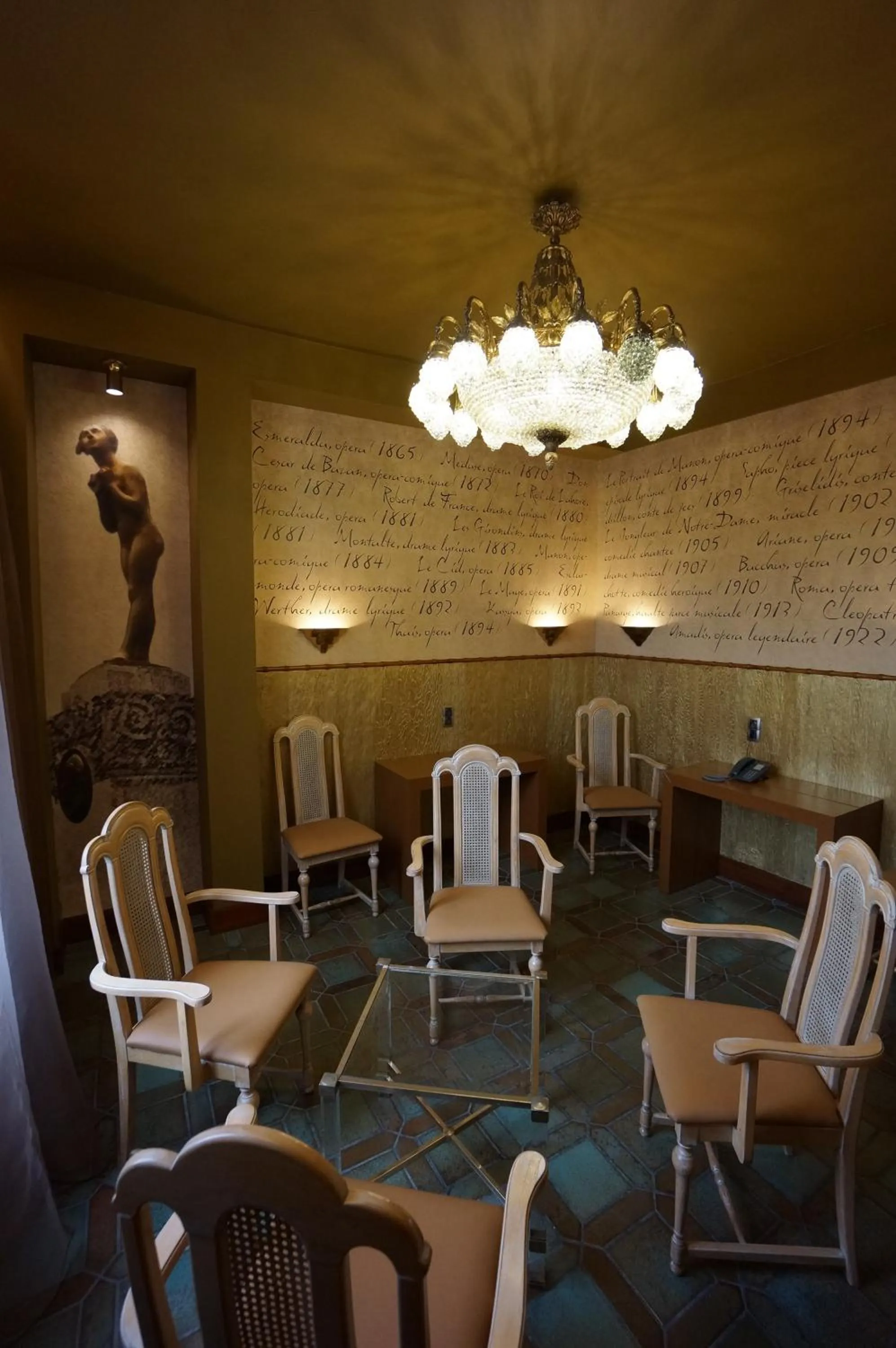 Communal lounge/ TV room in Terminus du Forez Saint-Etienne Centre Gare Chateaucreux