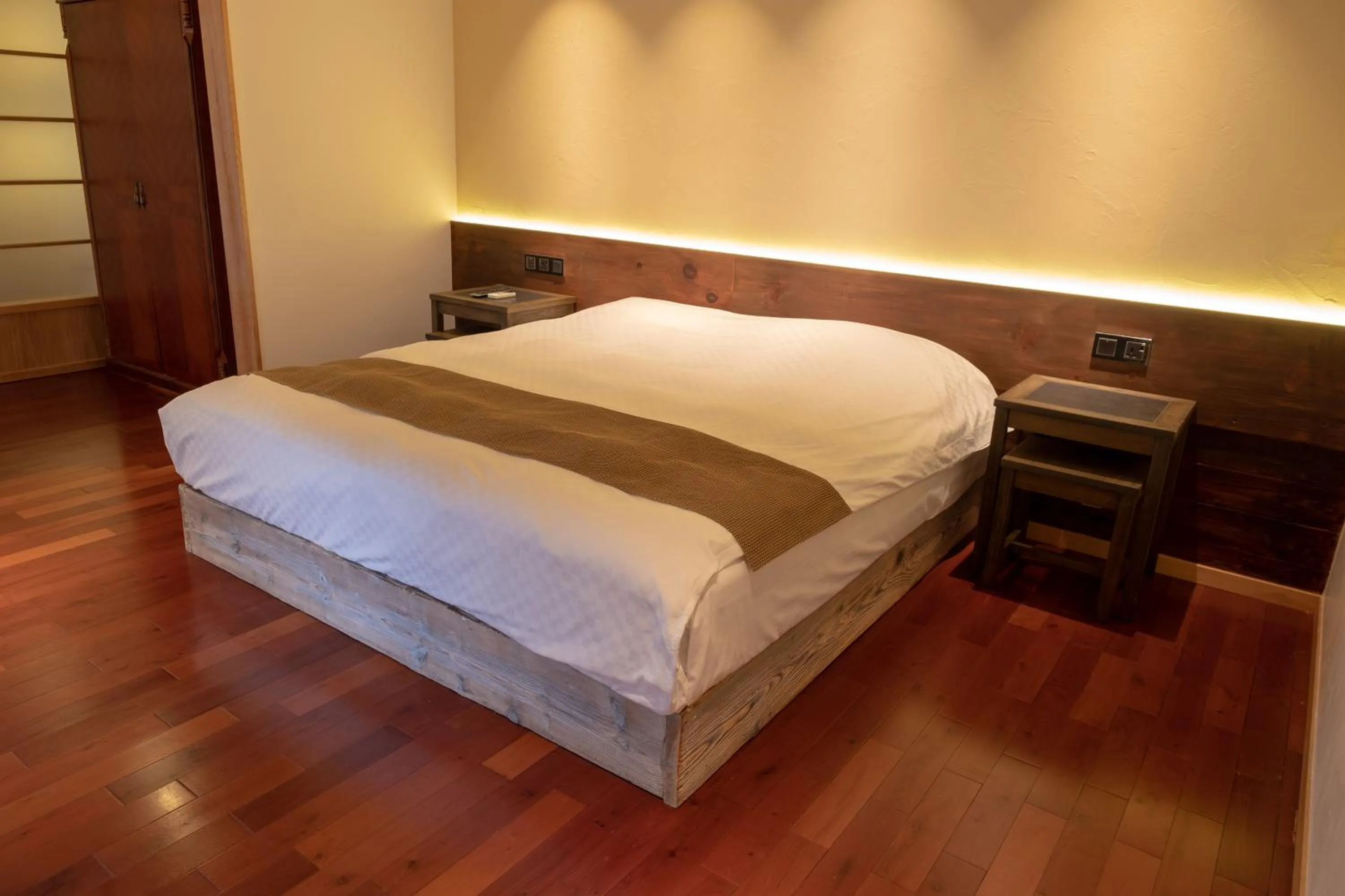 Suite with Tatami Area and Semi Open-Air Bath in ISANA Resort