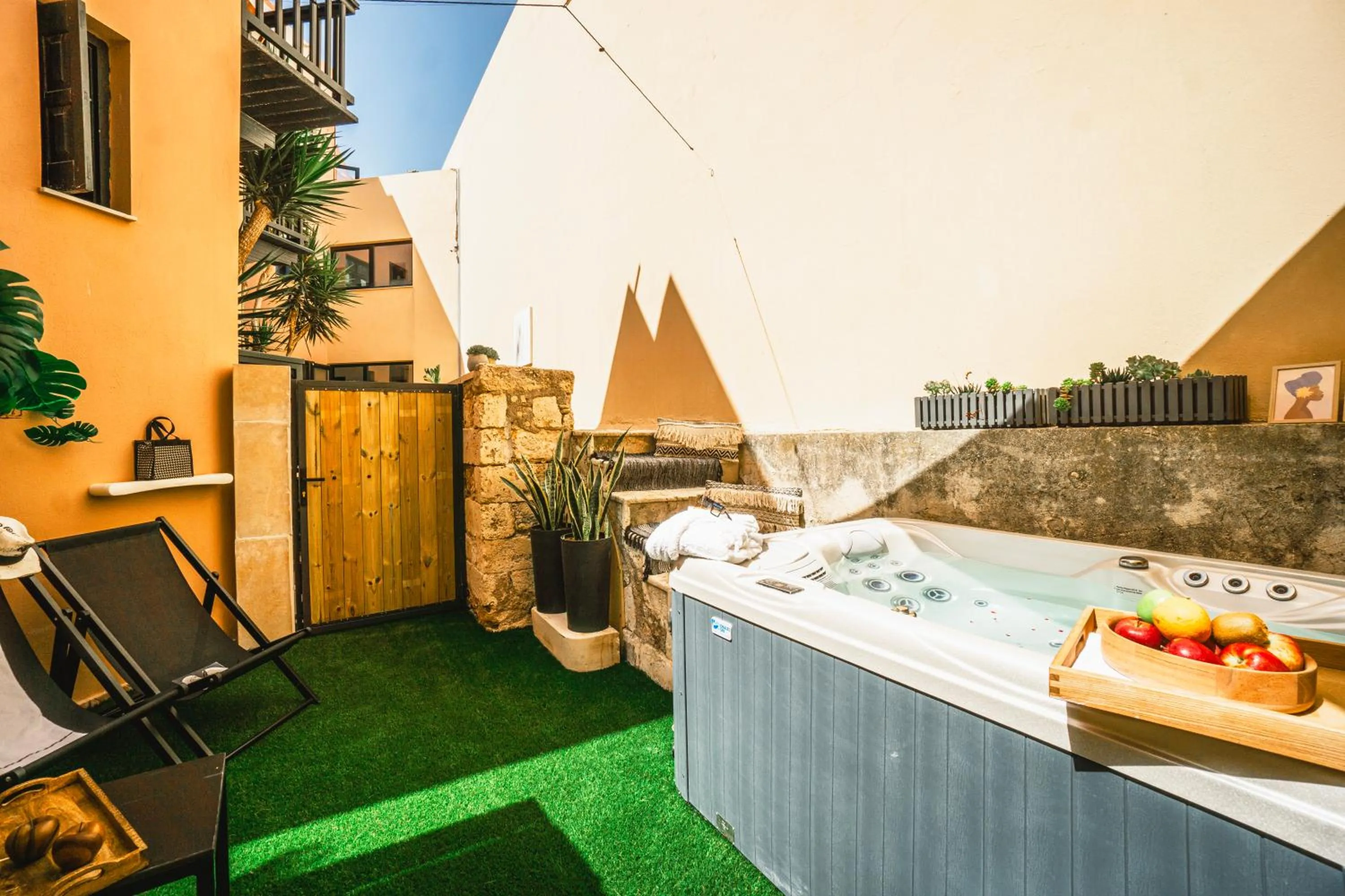 Garden in Ink Hotels House of Europe