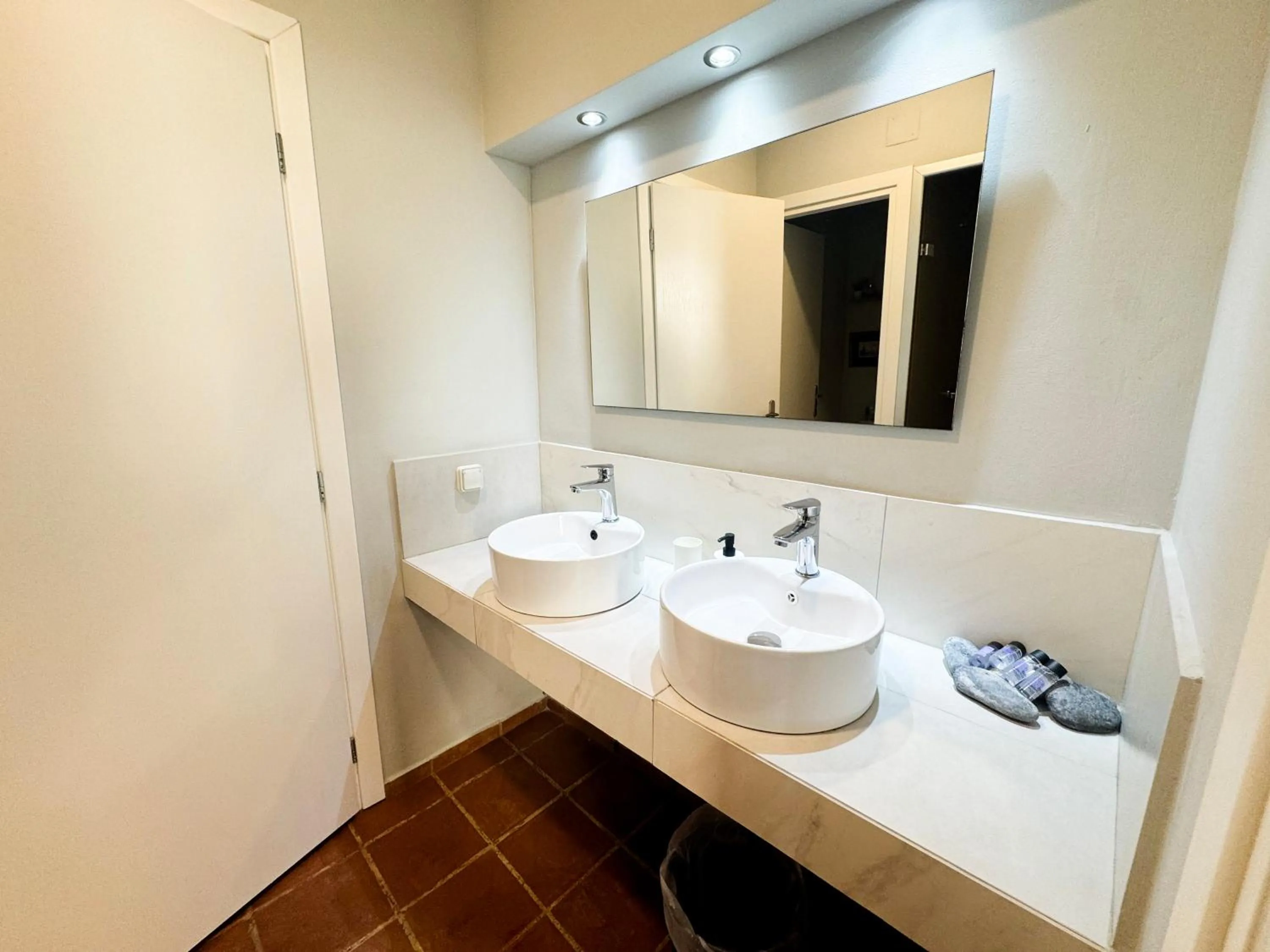 Bathroom in Ink Hotels House of Europe