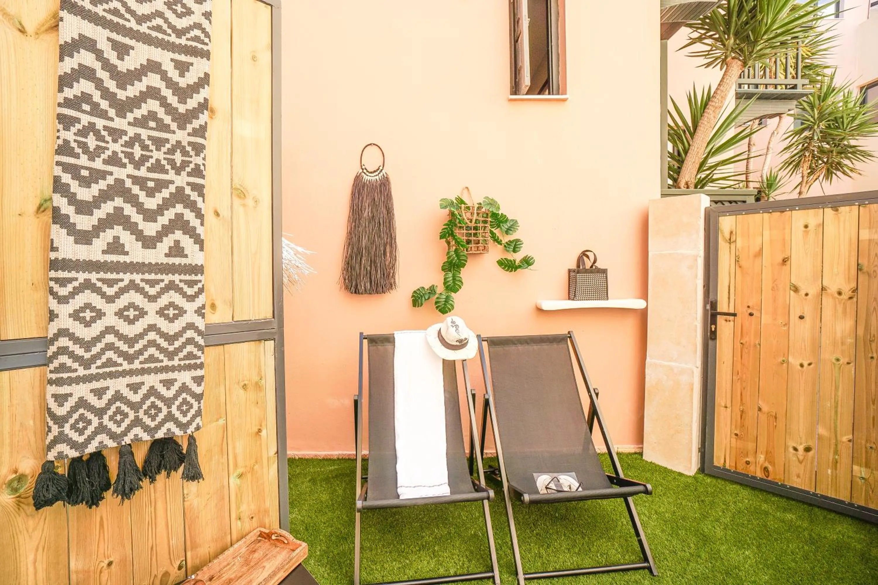 Garden in Ink Hotels House of Europe