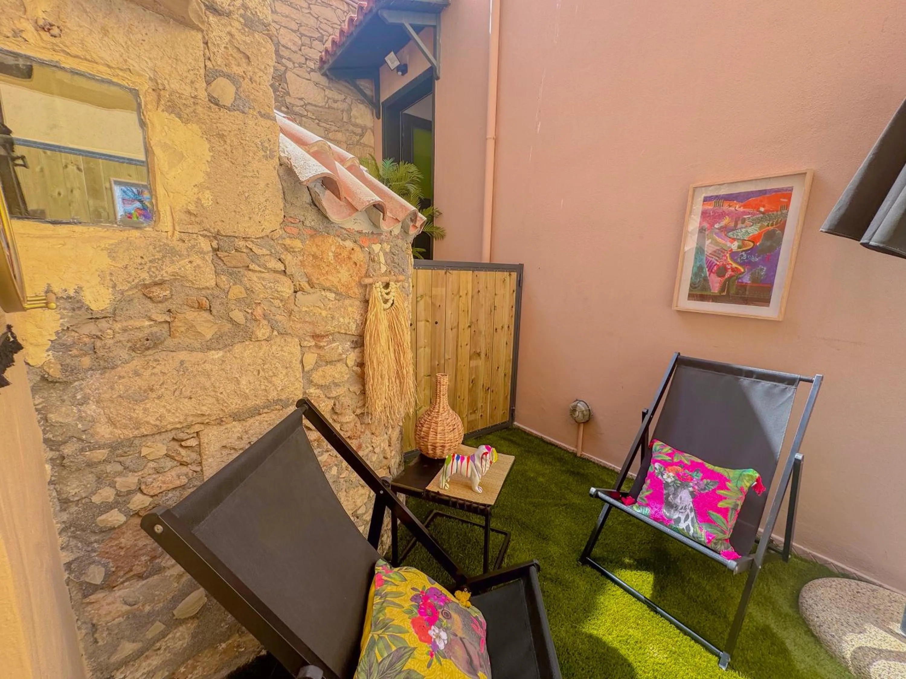 Garden in Ink Hotels House of Europe