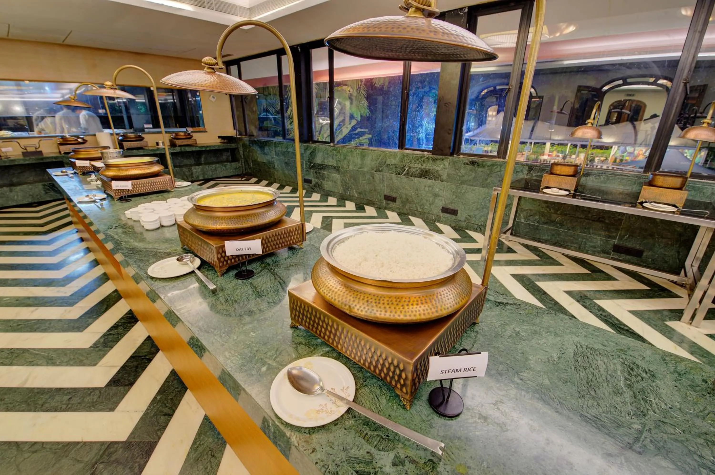 Food in Khanvel Resort