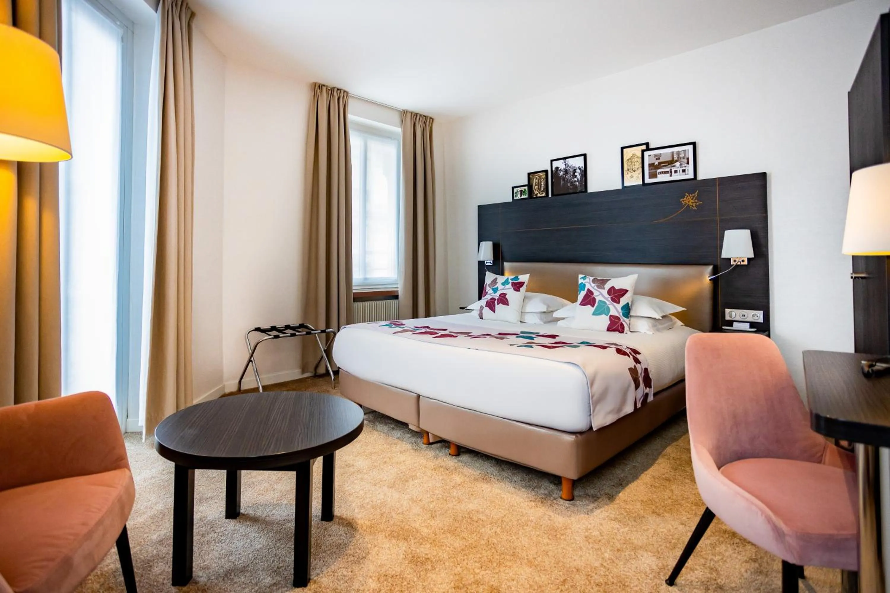 Photo of the whole room, Bed in Best Western Plus Monopole Métropole