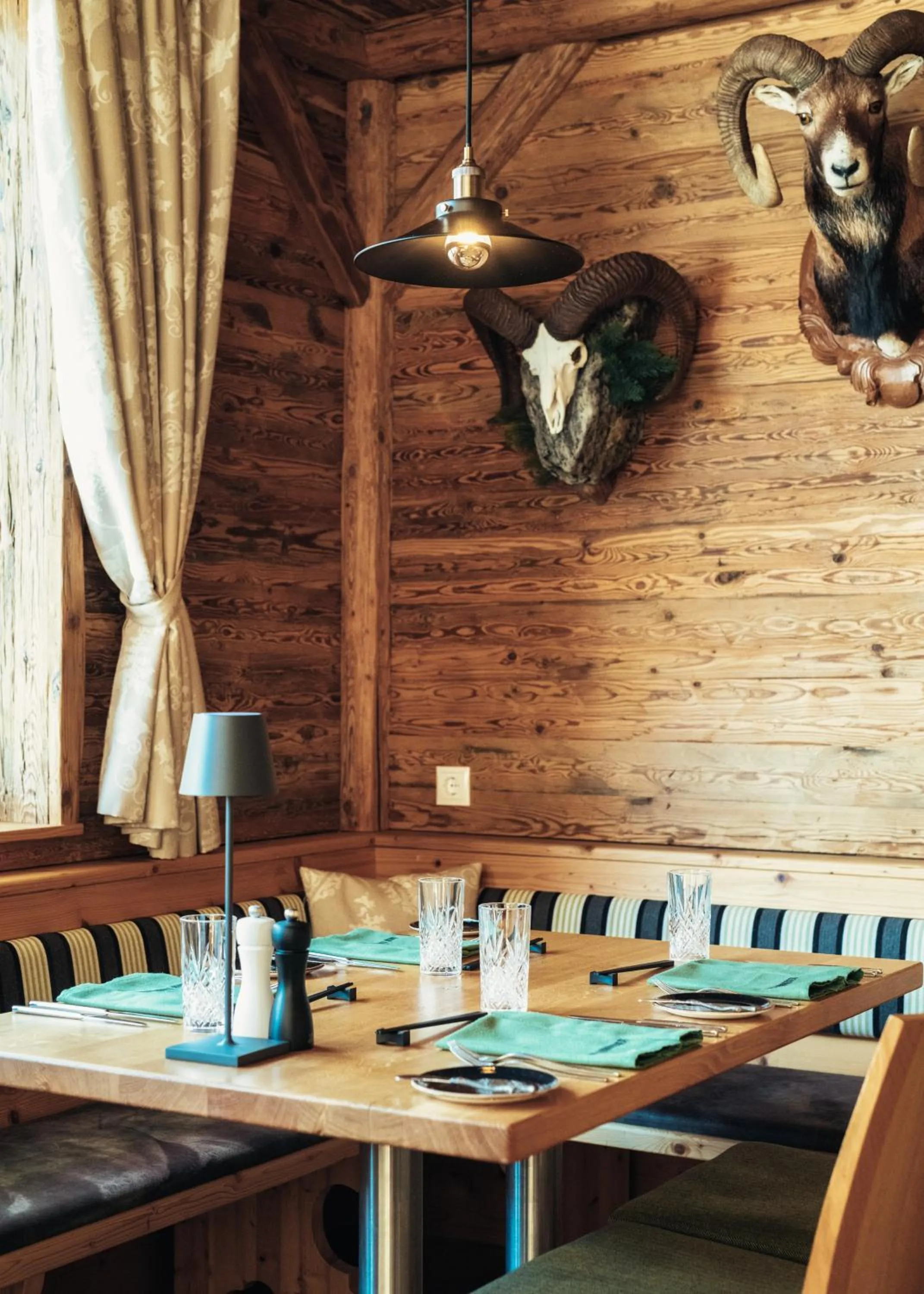 Restaurant/places to eat in Das Landerer