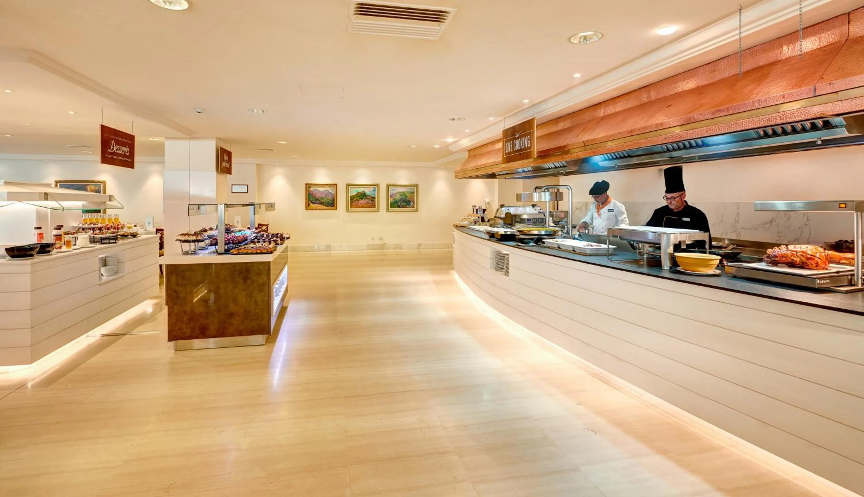 Restaurant/places to eat in Hipotels Coma Gran