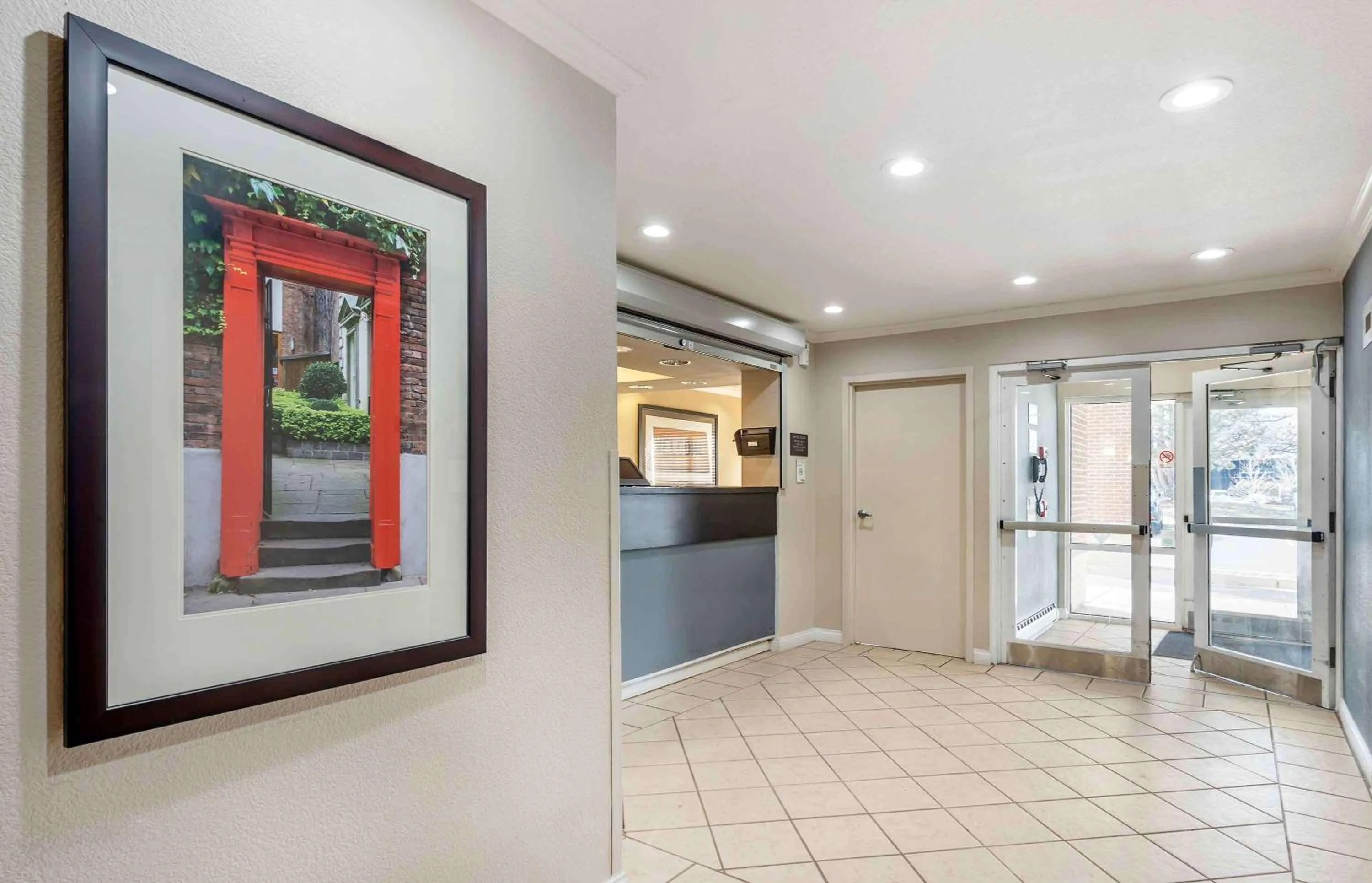 Lobby or reception in Extended Stay America Select Suites - Chicago - Westmont - Oak Brook