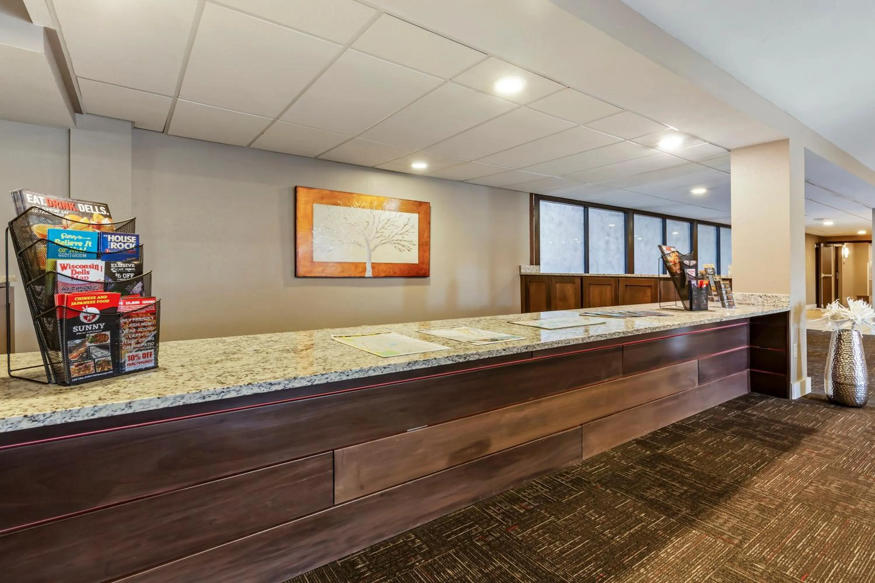 Polynesian Hotel & Suites