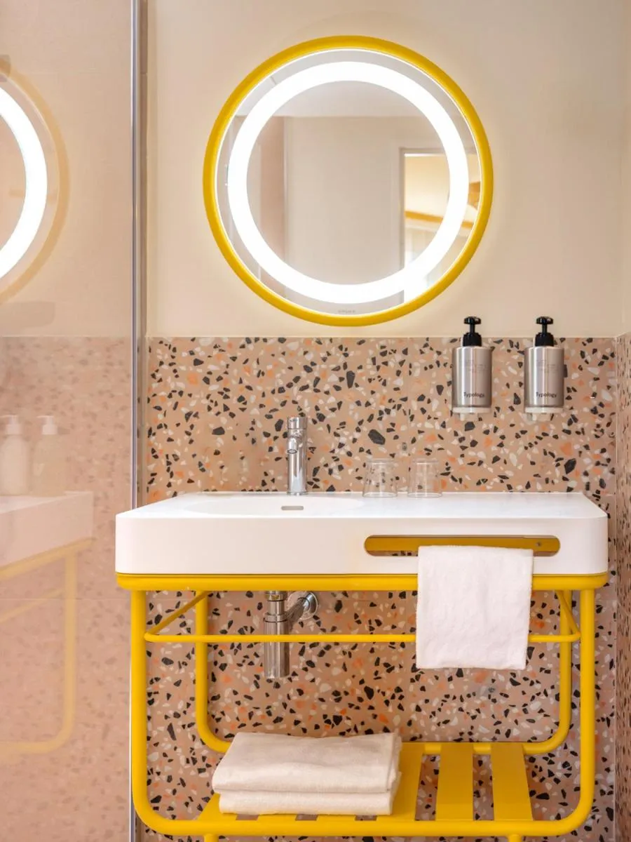 Bathroom in Nice Pam Hotel