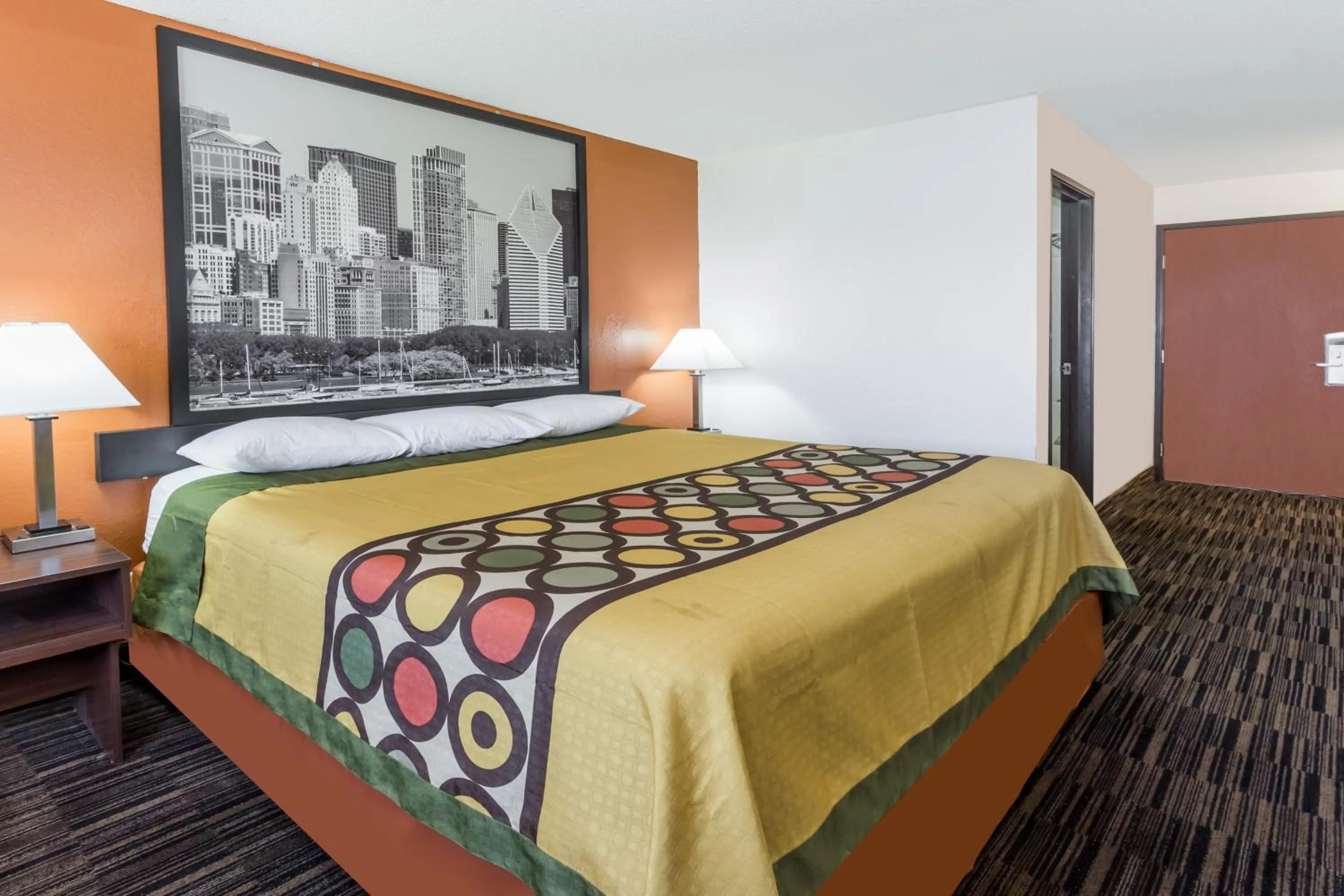 Super 8 by Wyndham Dixon