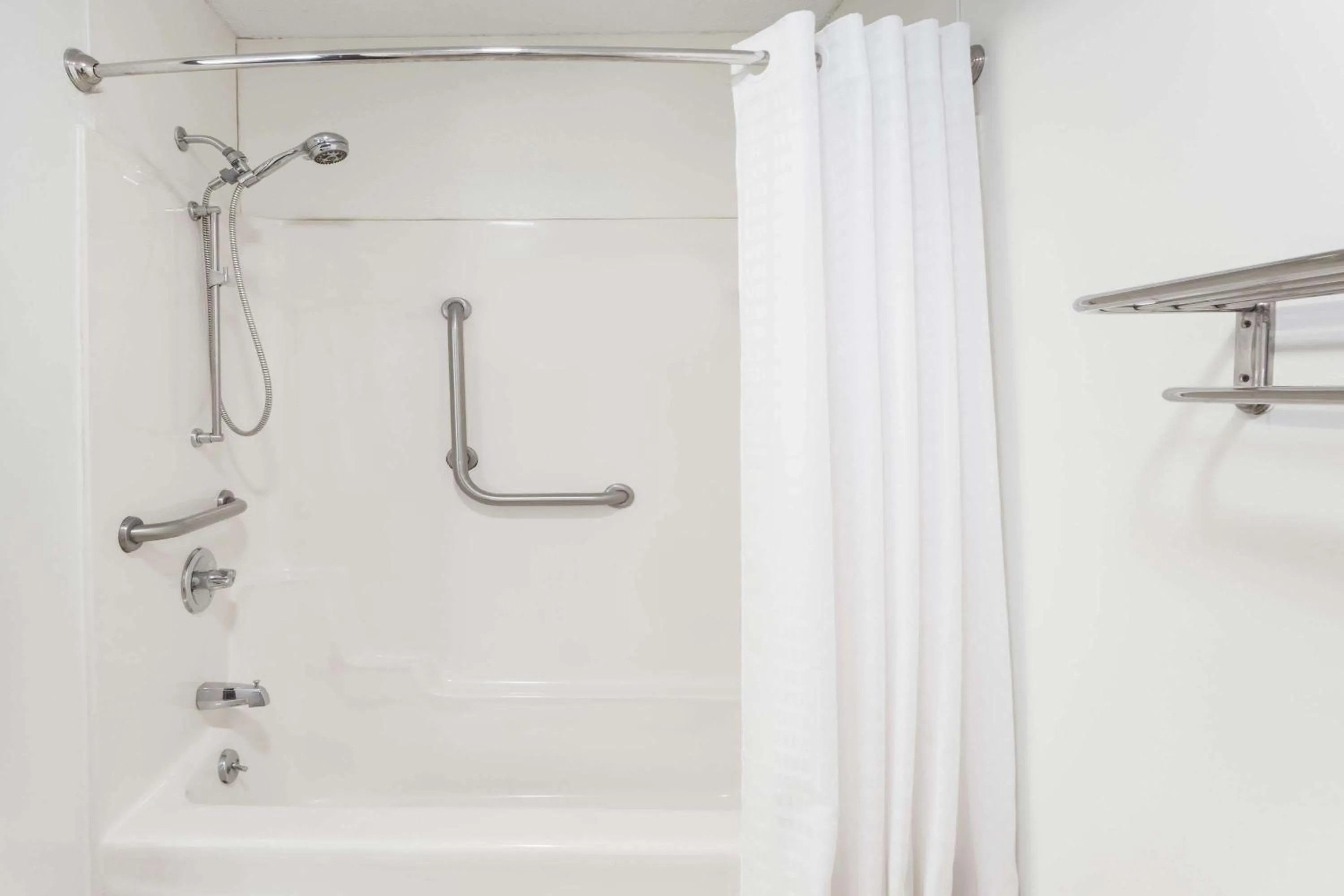 Bathroom in Super 8 by Wyndham Dixon