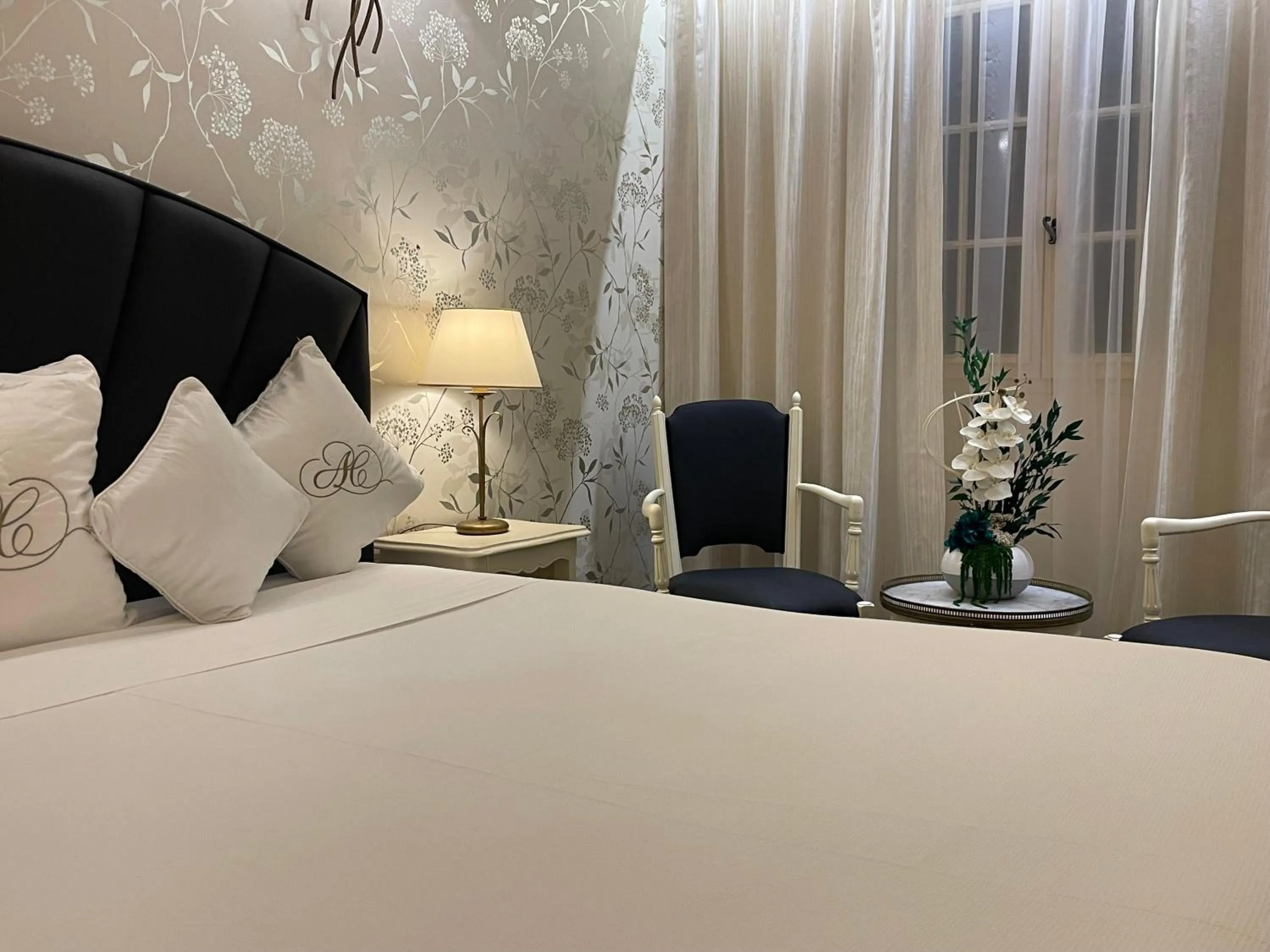 Bed in Auberge de Cassagne & Spa