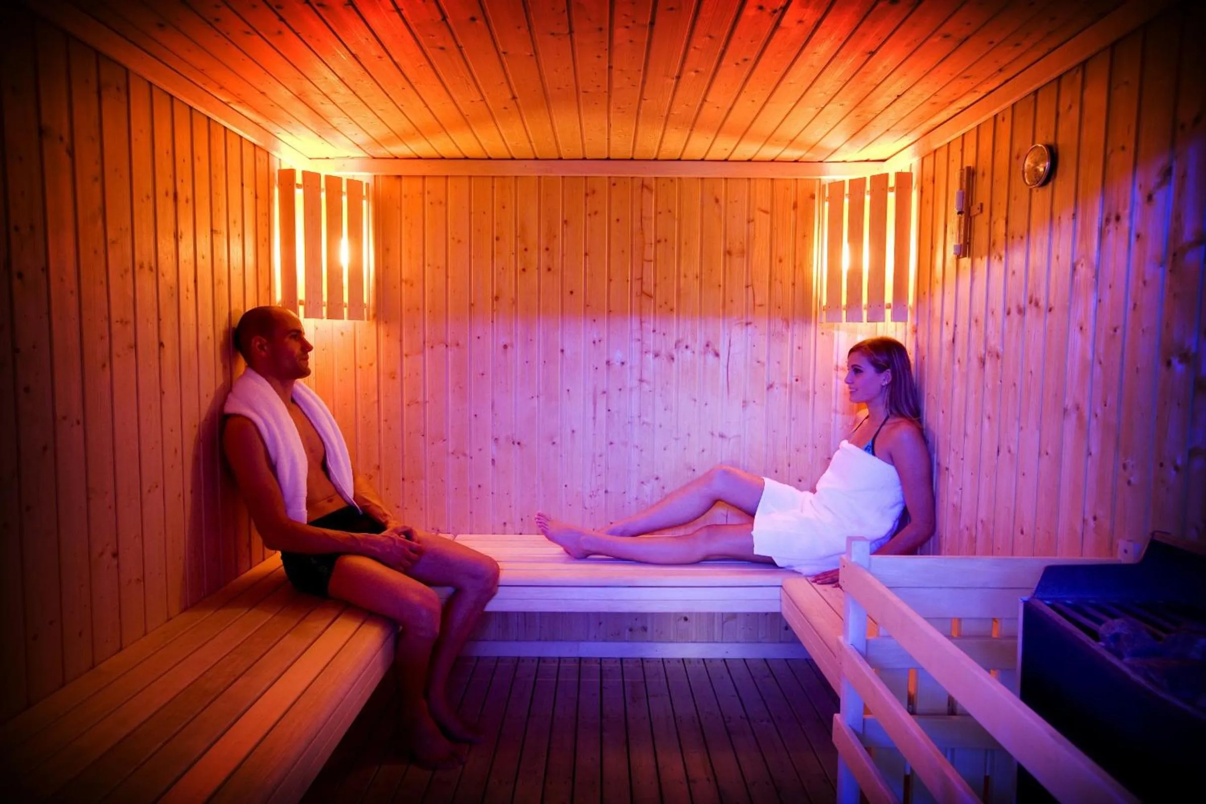 People in Auberge de Cassagne & Spa