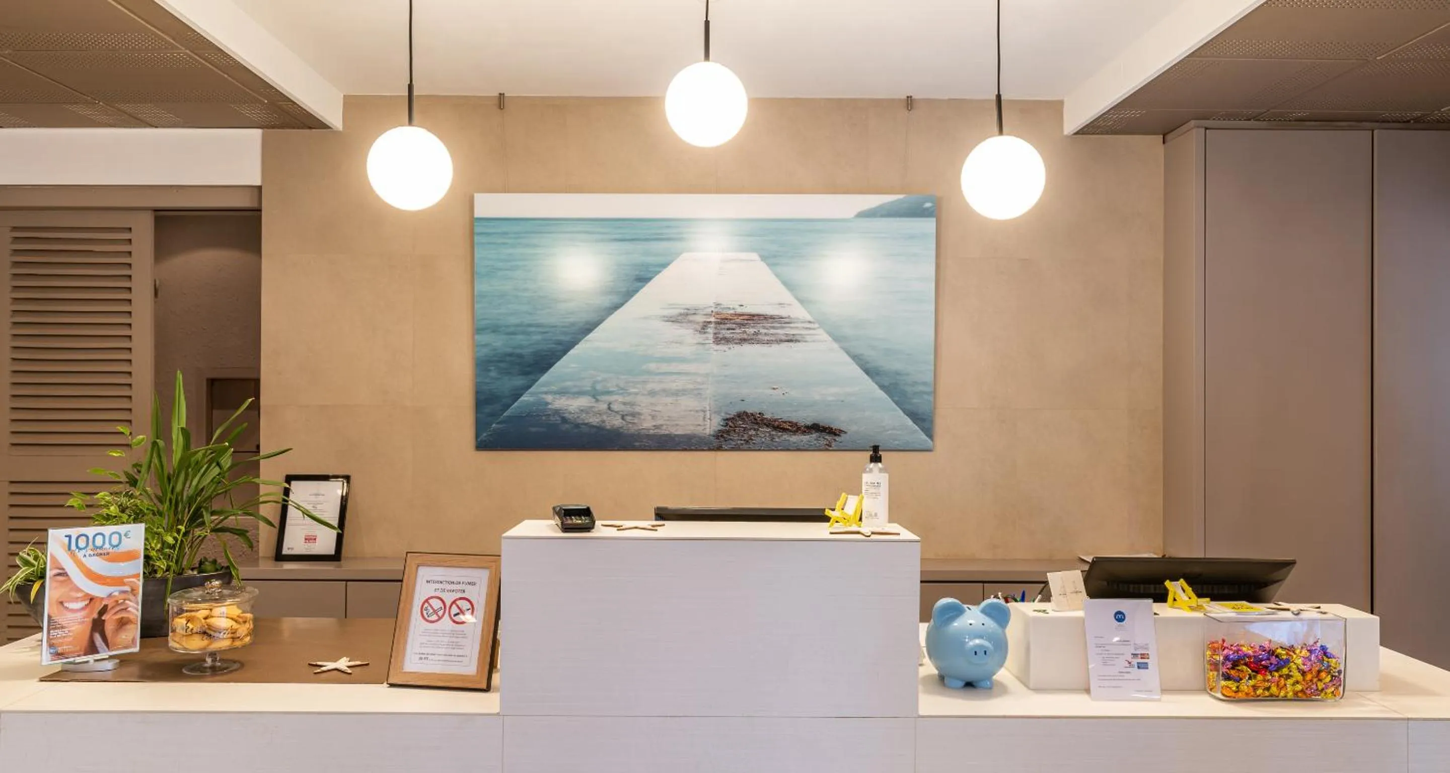 Lobby or reception in Best Western Plus La Corniche