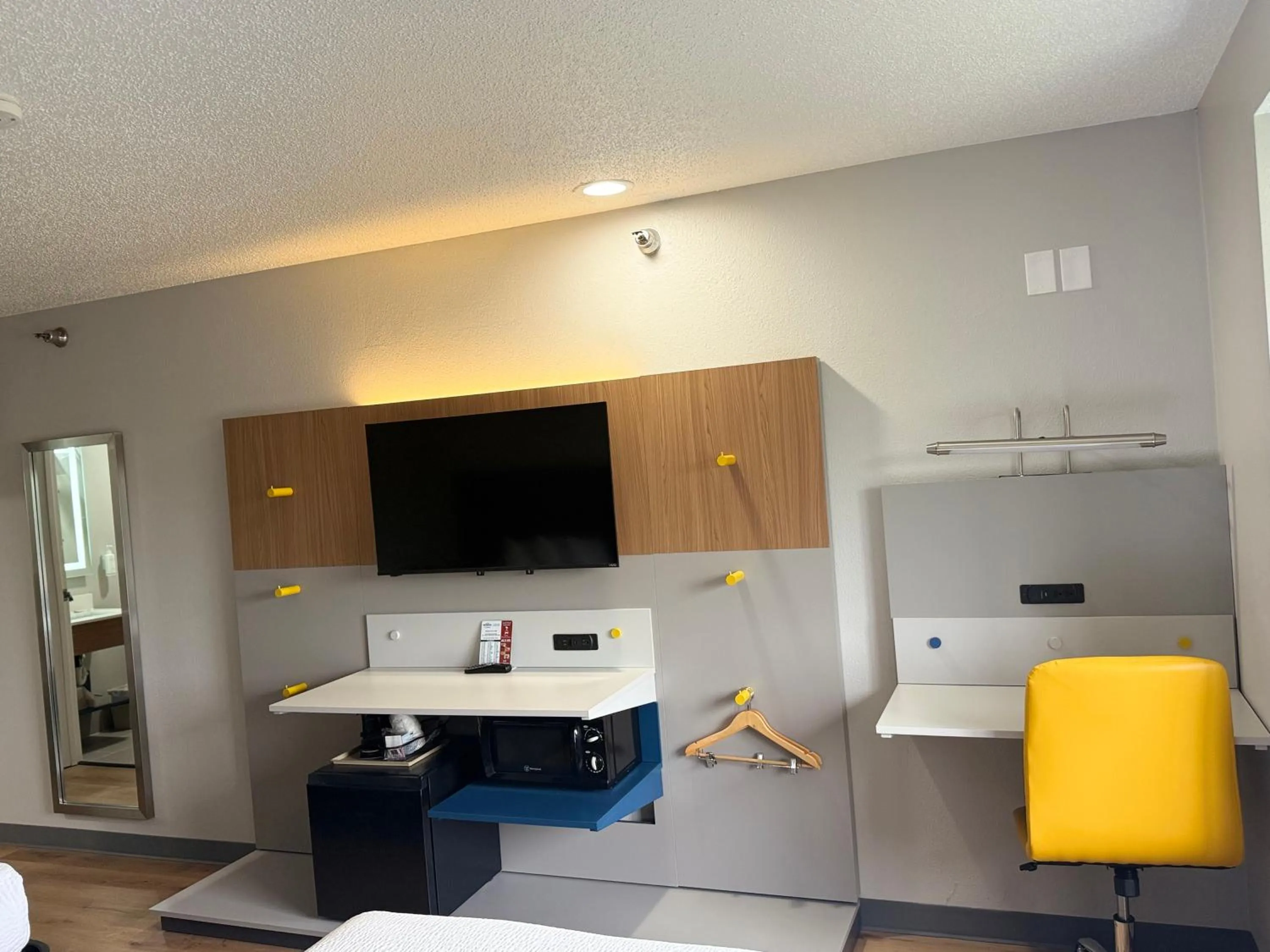 Microtel Inn & Suites by Wyndham Sioux Falls