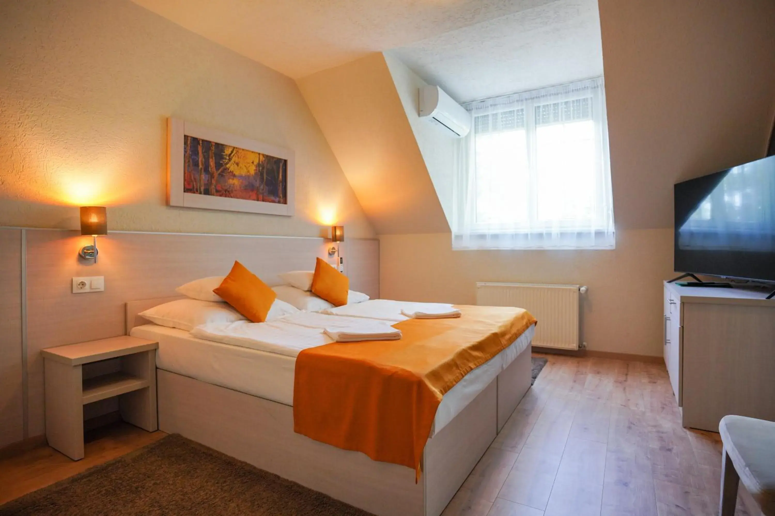 Superior Triple Room in Szalajka Fogadó és Étterem Superior Triple Room in Szalajka Fogadó és Étterem