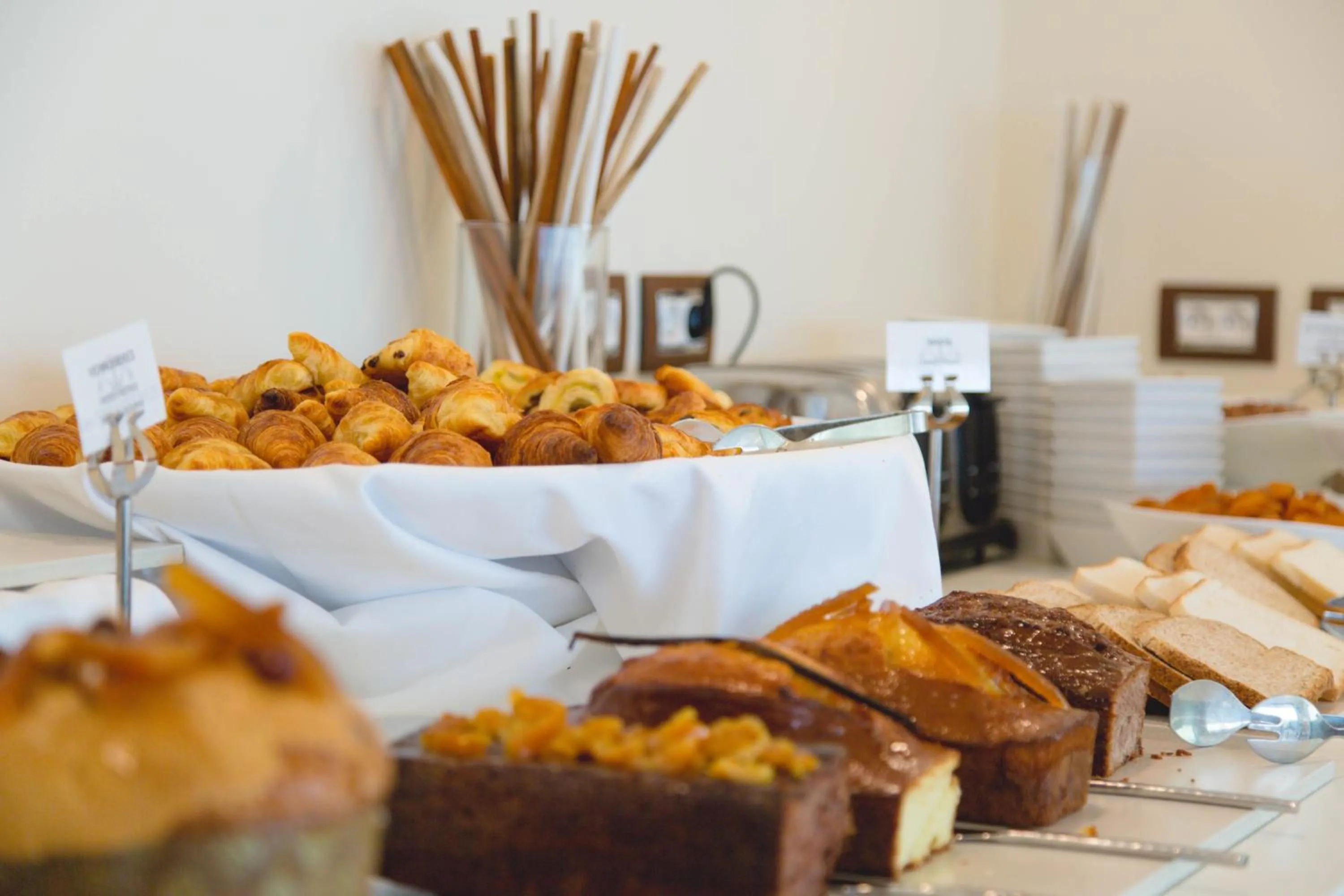 Buffet breakfast in Les Terrasses d'Eze - Hôtel & Spa