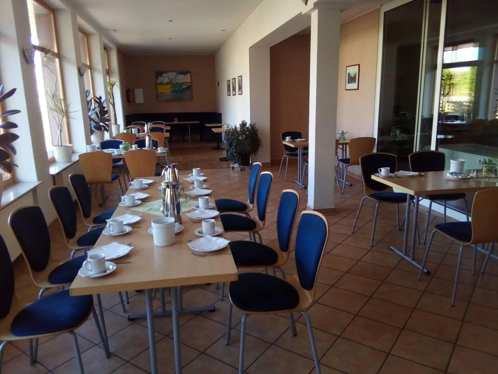 Breakfast in Hotel am Bahnhof