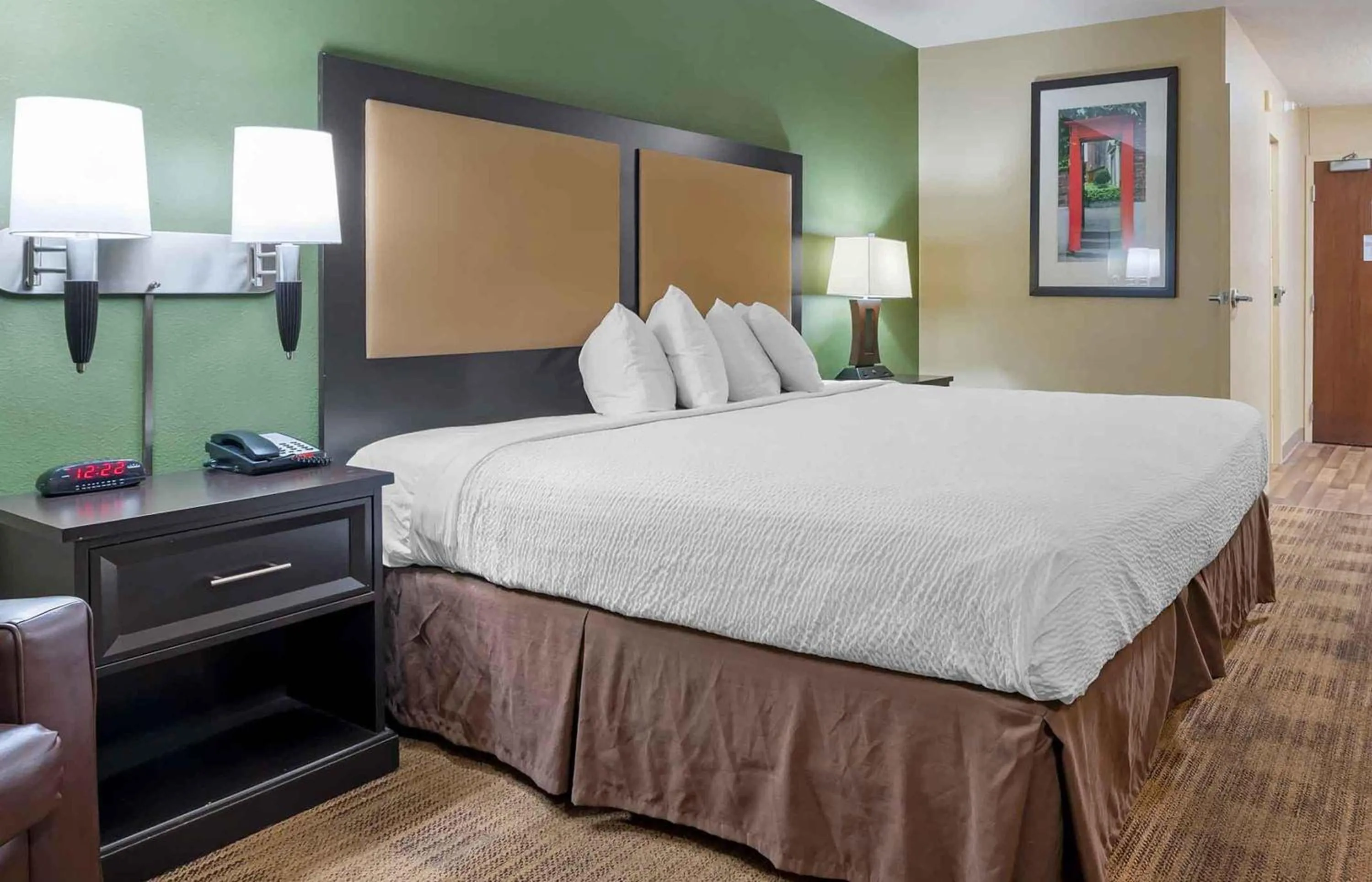 Bedroom, Bed in Extended Stay America Suites - Indianapolis - Castleton