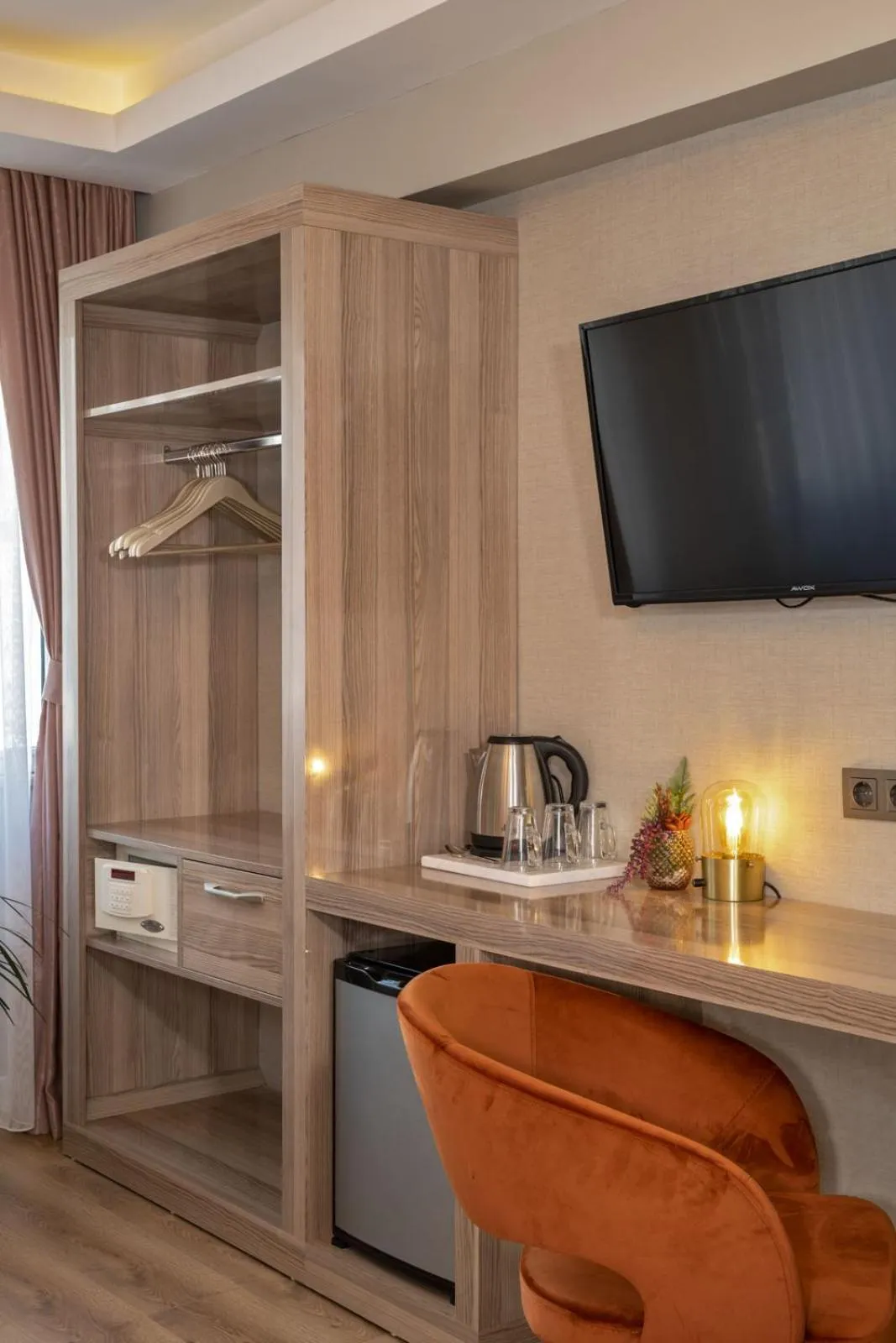 TV and multimedia in Nika otel & cafe