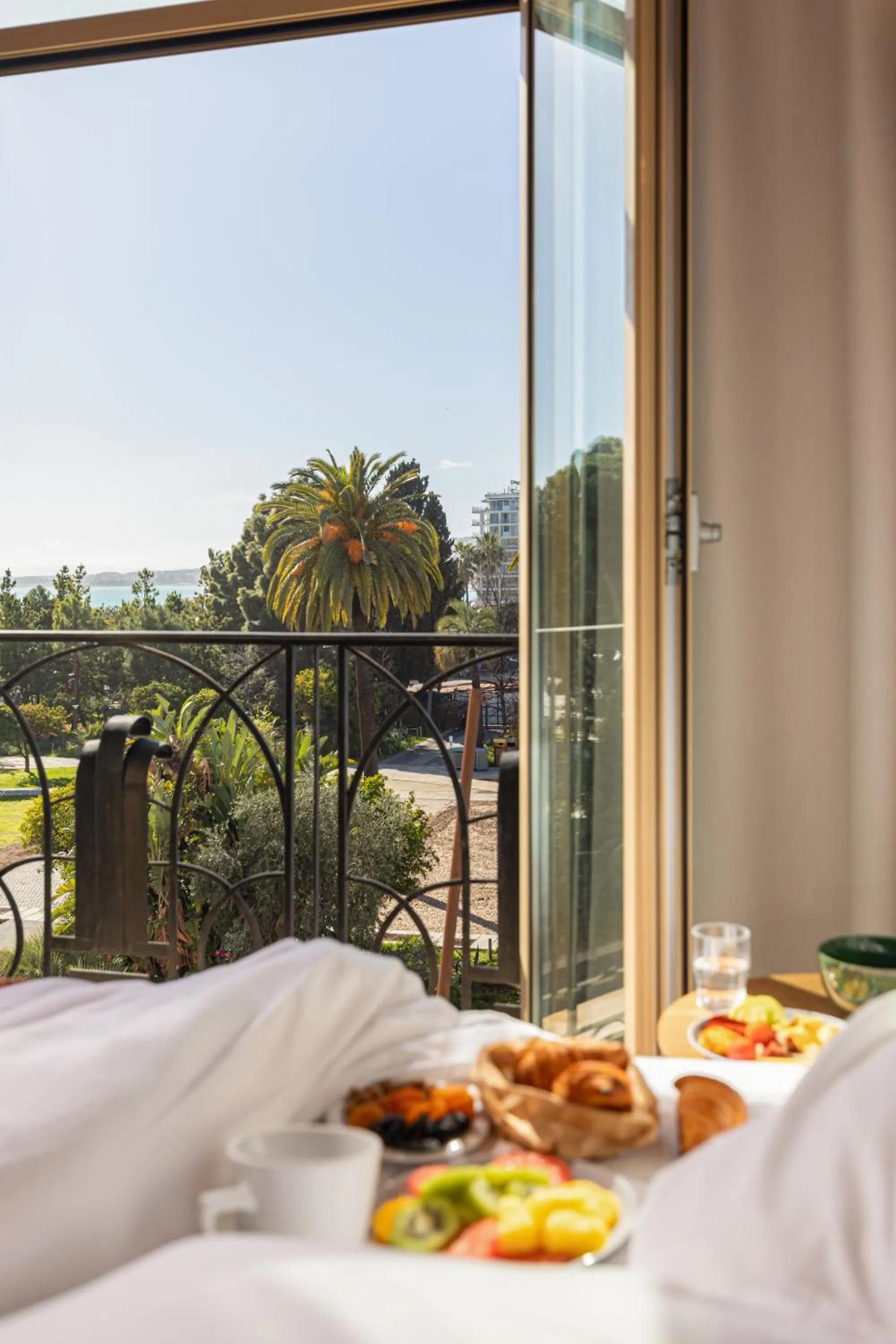 View (from property/room), Bed in Albert 1er