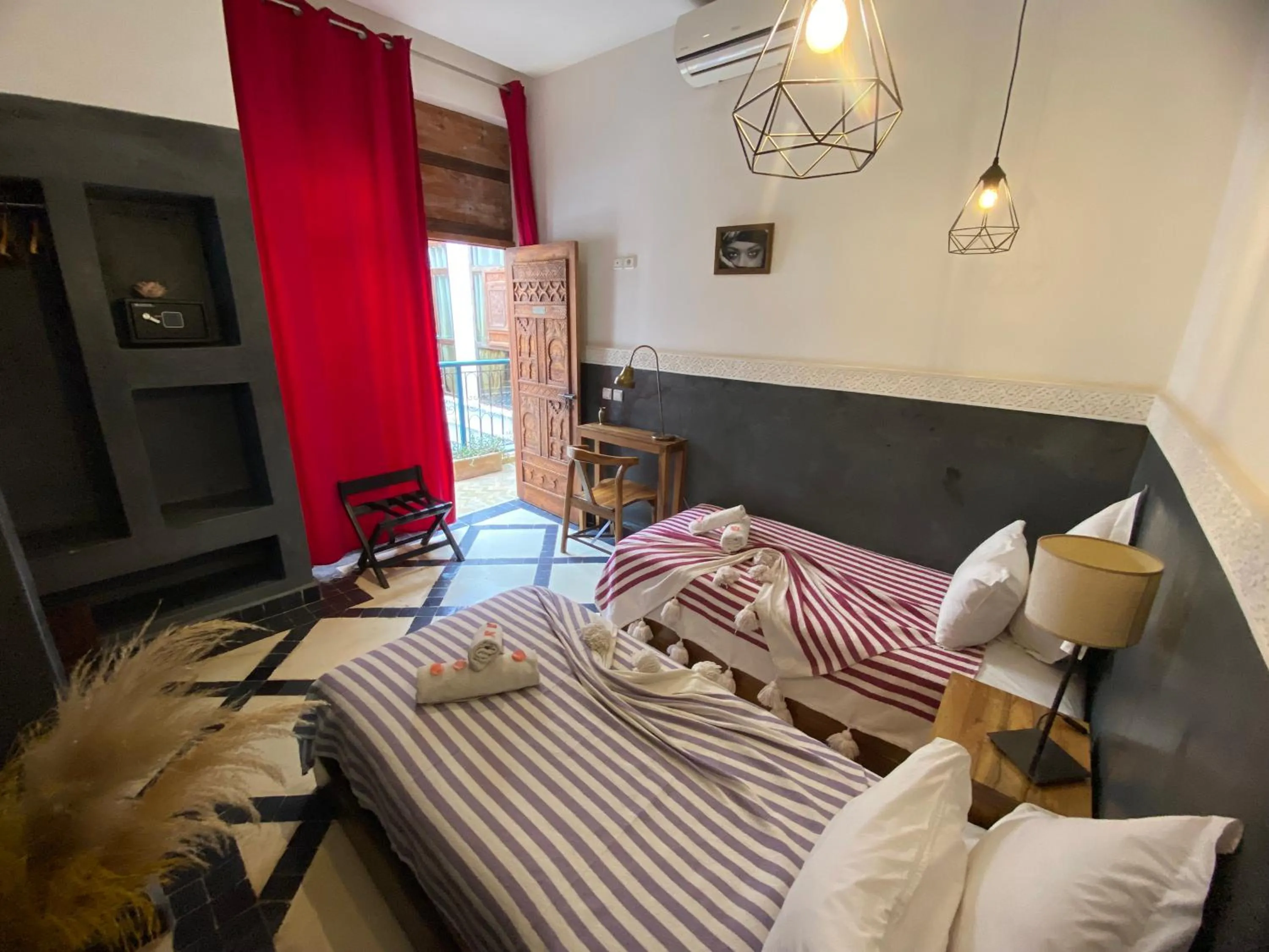 Bed in Riad Ambre et Jasmin