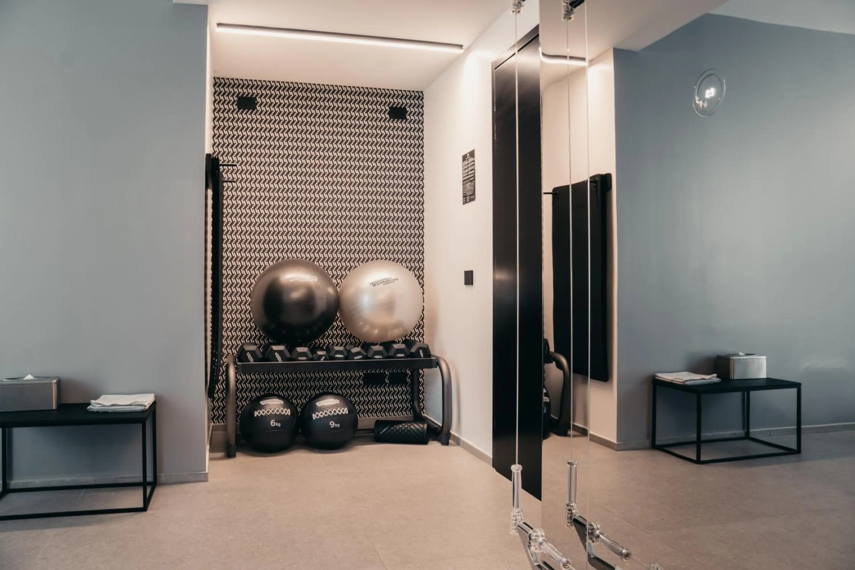 Fitness centre/facilities in J44 Lifestyle Hotel