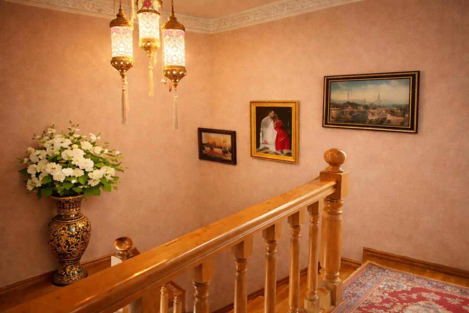 Decorative detail in valide-maide hotel