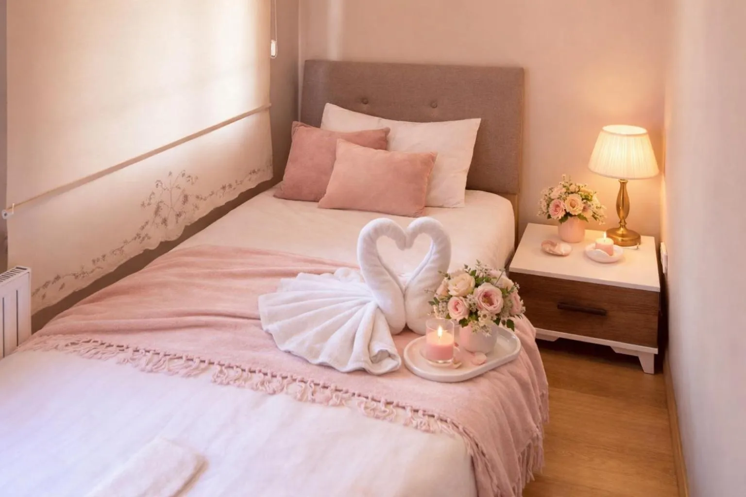 Bedroom, Bed in valide-maide hotel