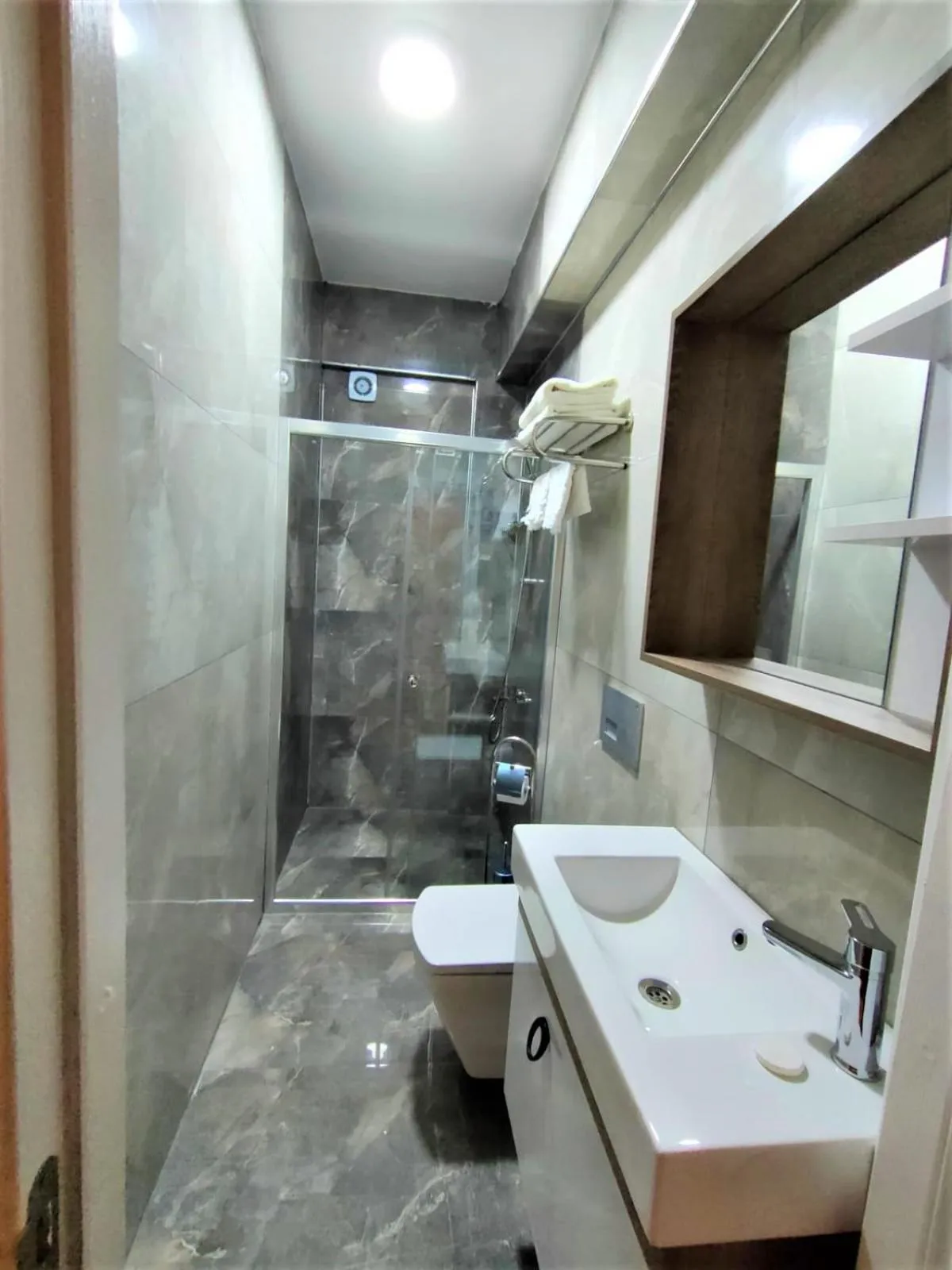 Shower in valide-maide hotel