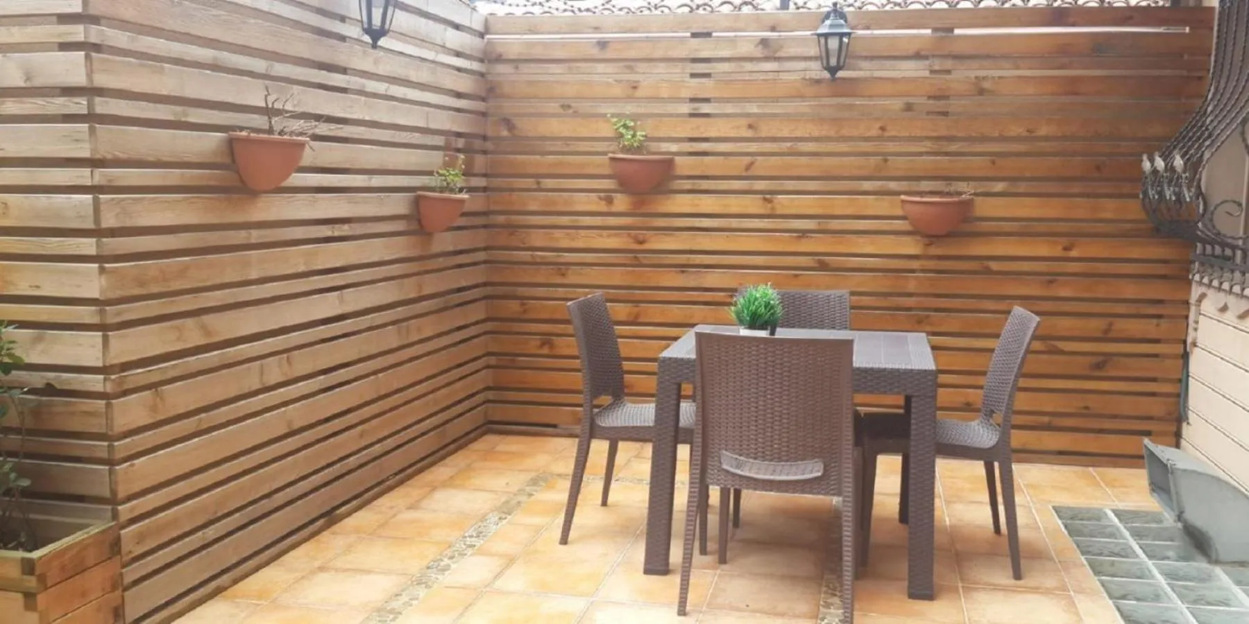 Dining area in valide-maide hotel