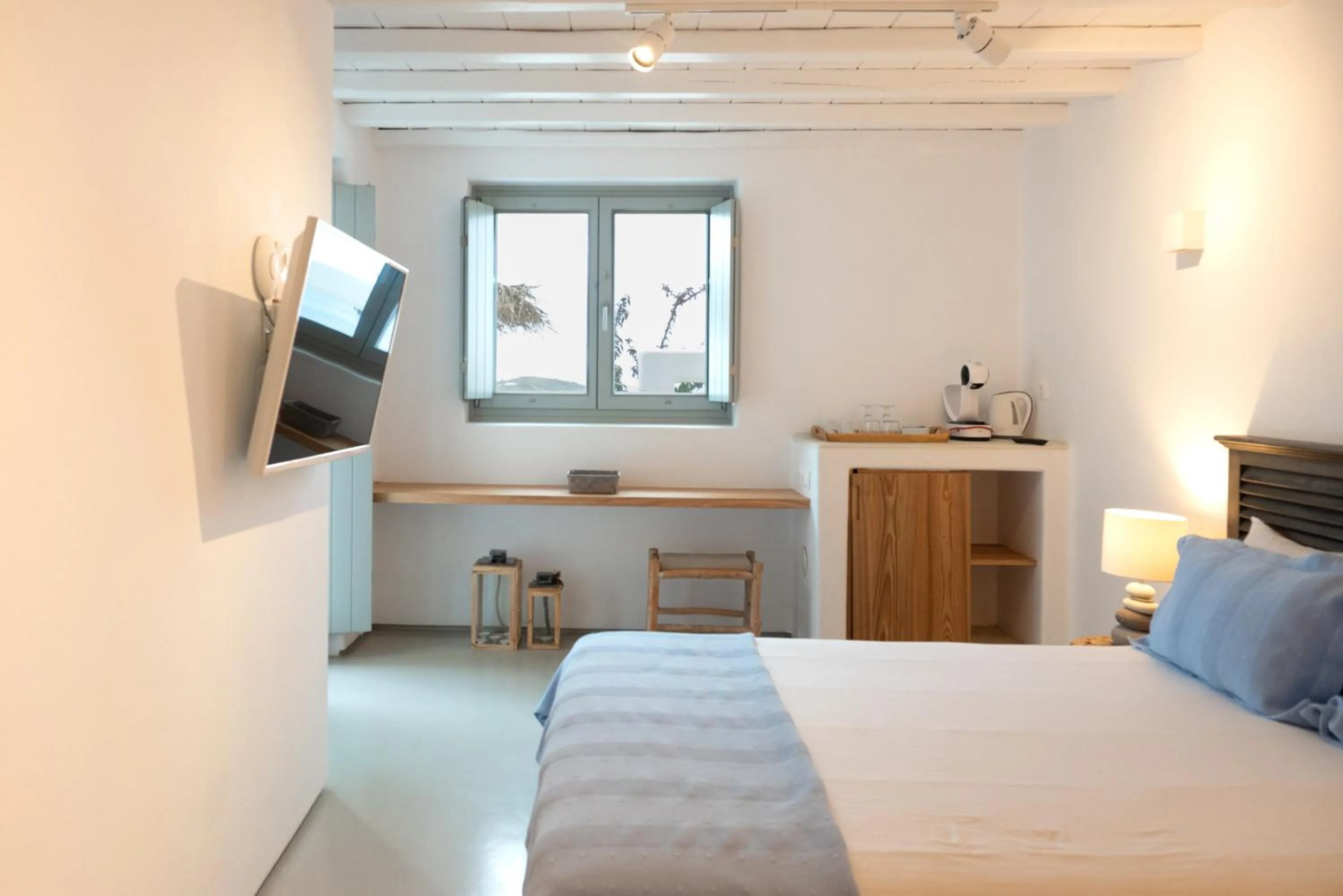 Bedroom, Bed in The Summit of Mykonos