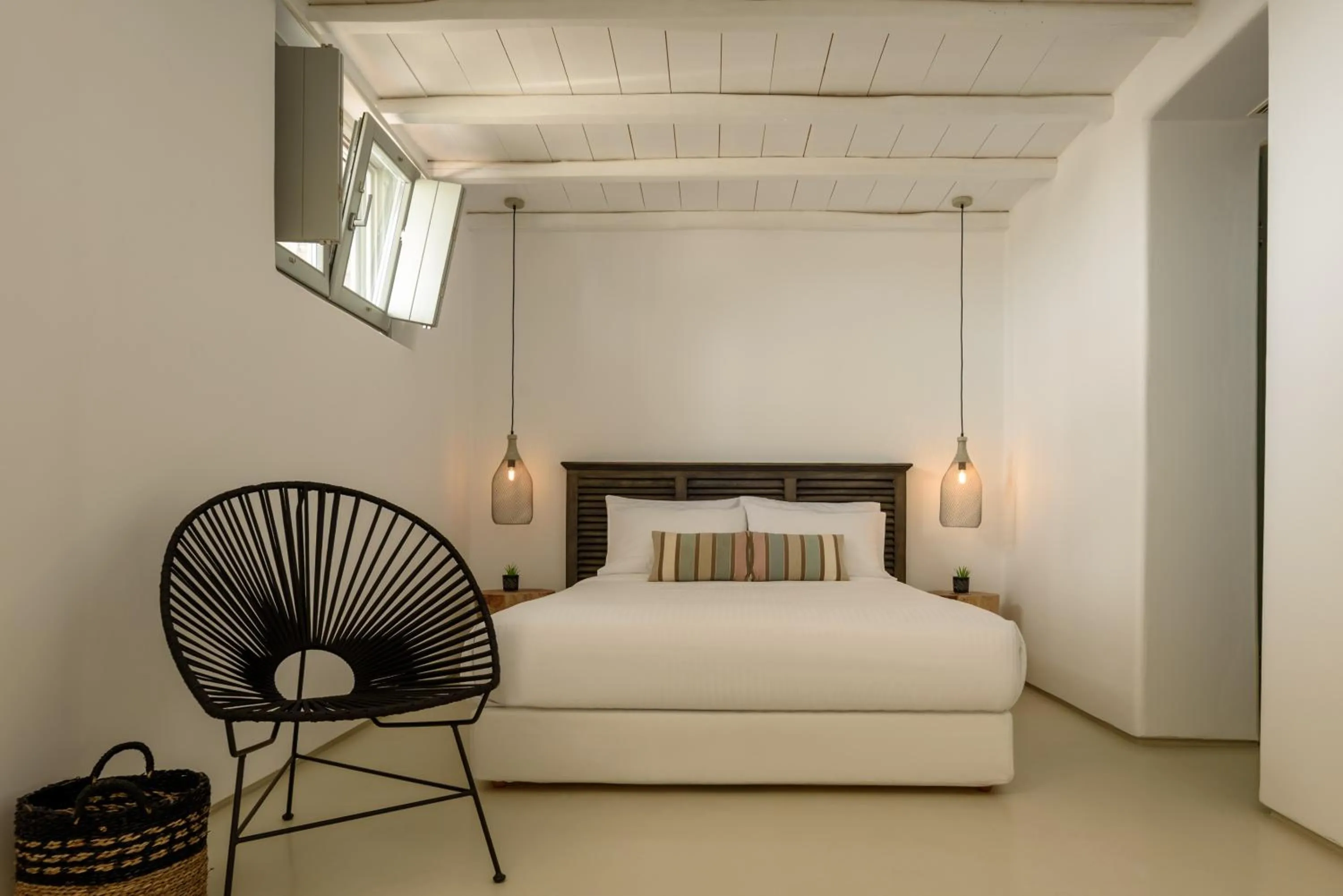 Bed in The Summit of Mykonos