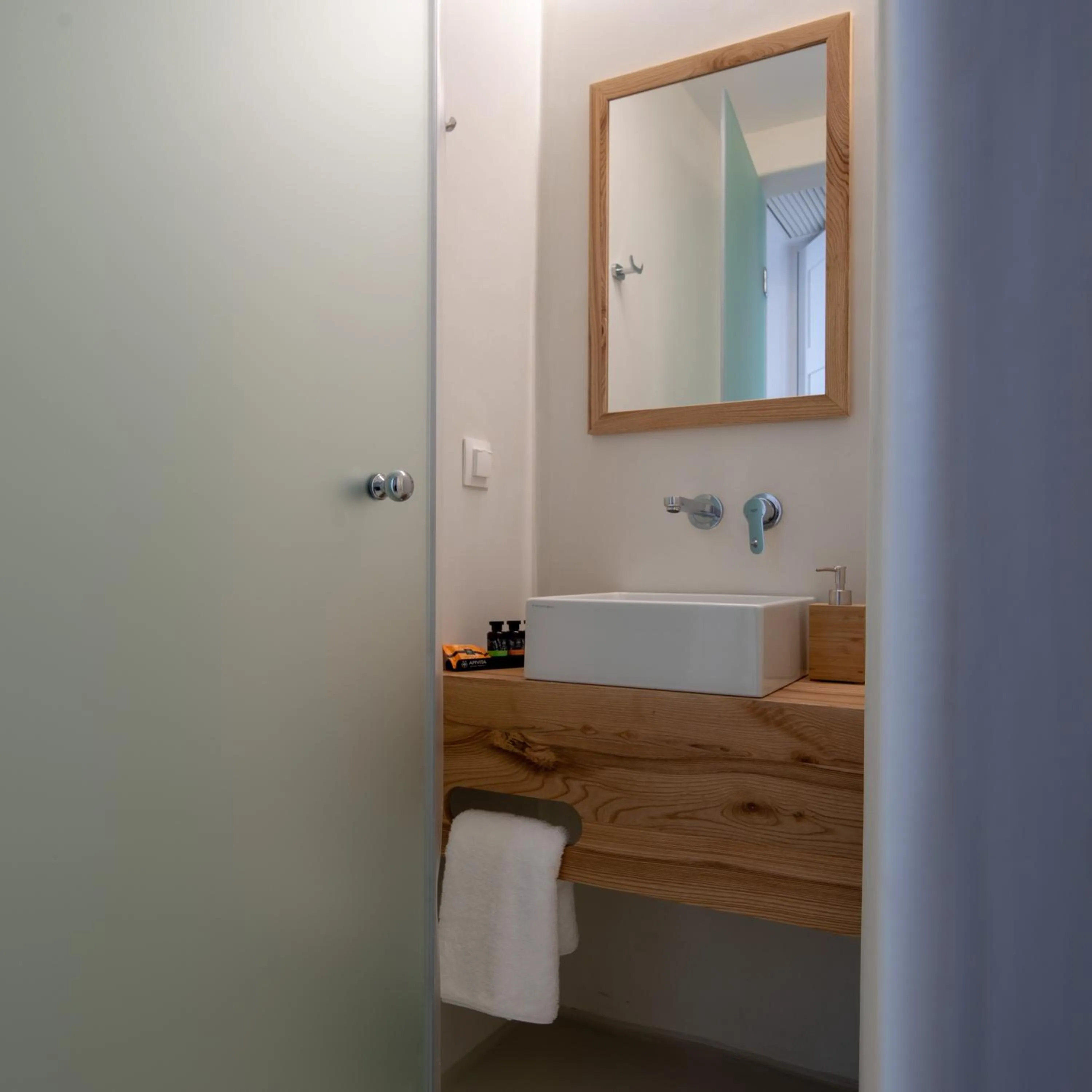Bathroom in The Summit of Mykonos