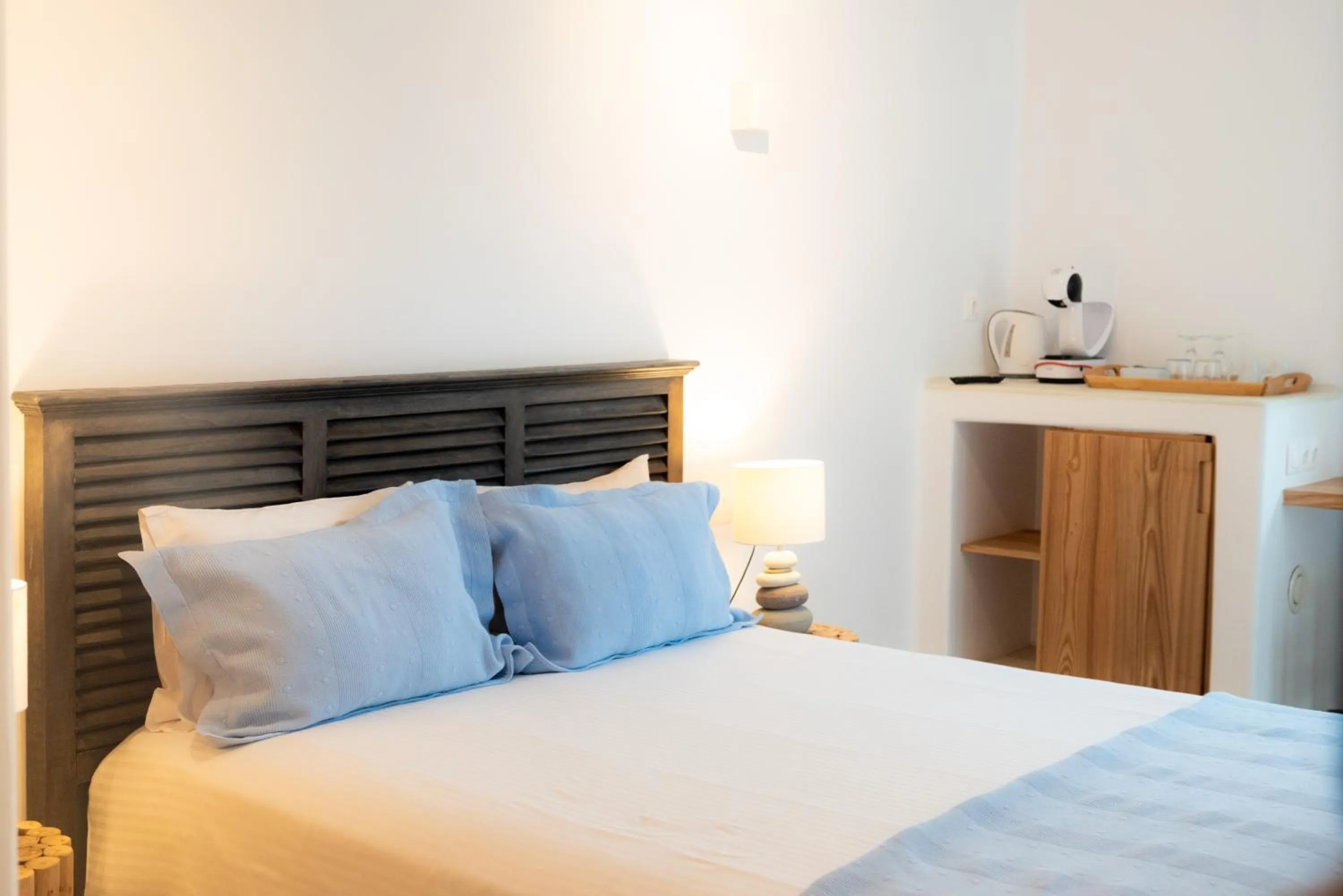 Bed in The Summit of Mykonos