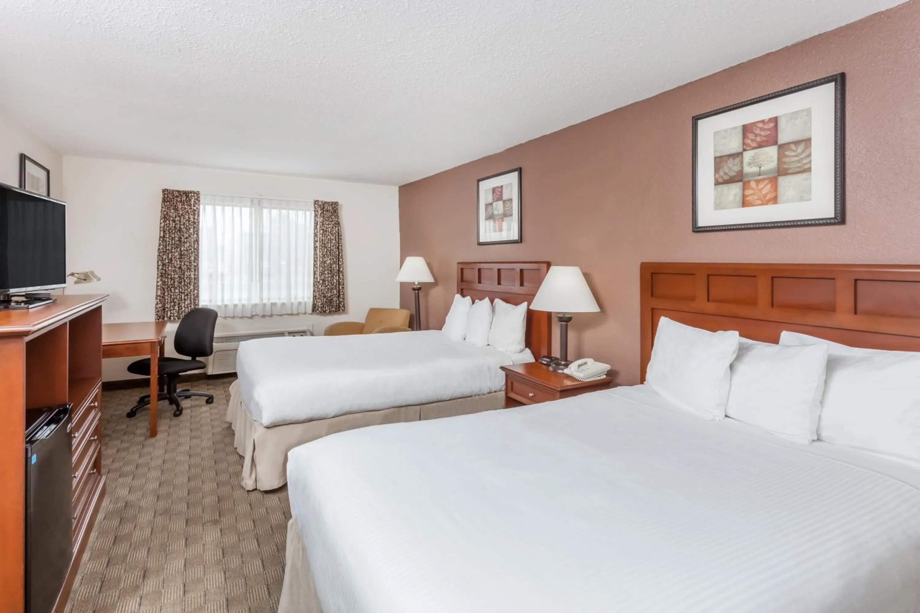 Bedroom, Bed in Baymont by Wyndham Tuscola