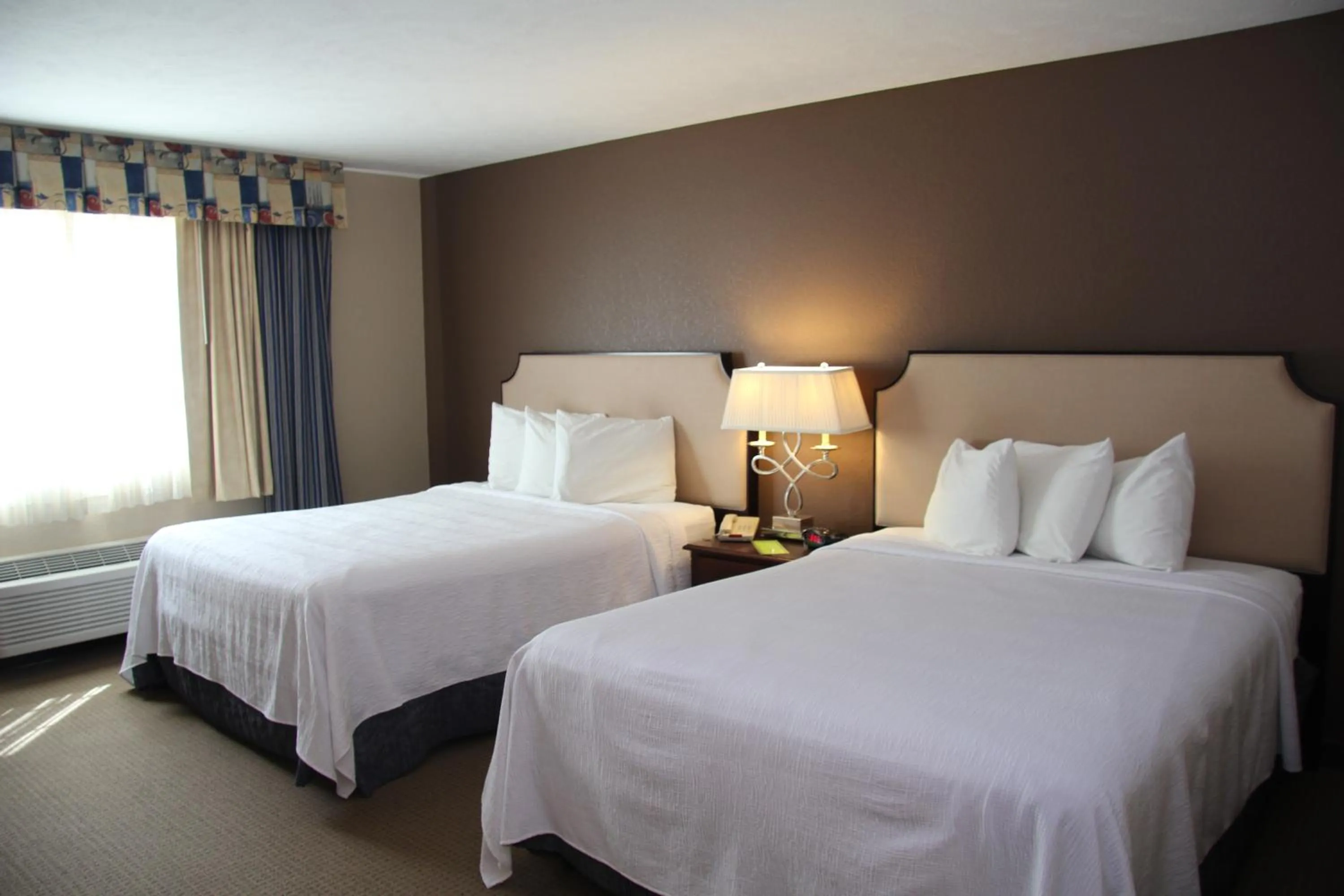 Deluxe Double Room in Green Acres Hotel