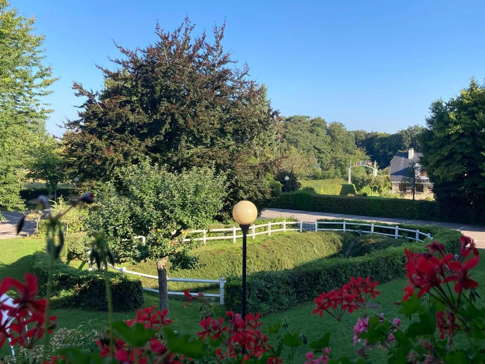 Garden in La Berteliere, The Originals Relais