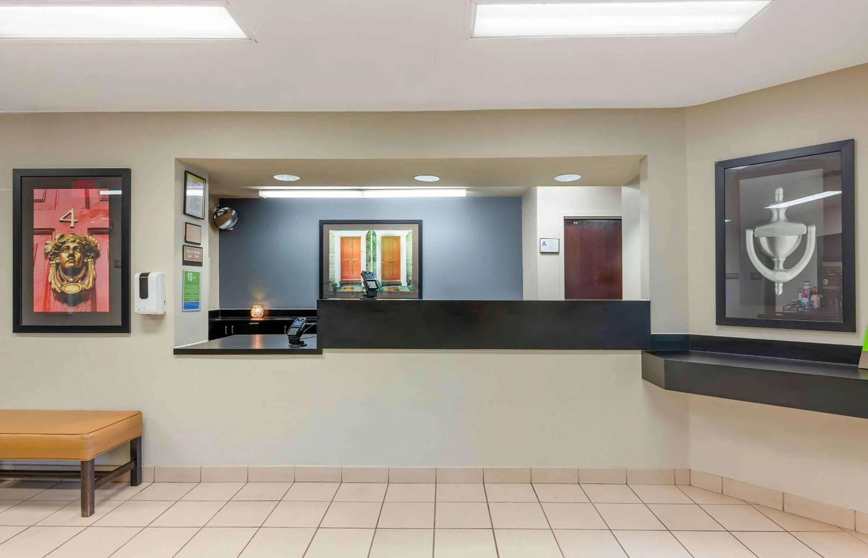 Lobby or reception in Extended Stay America Suites - Fort Wayne - South