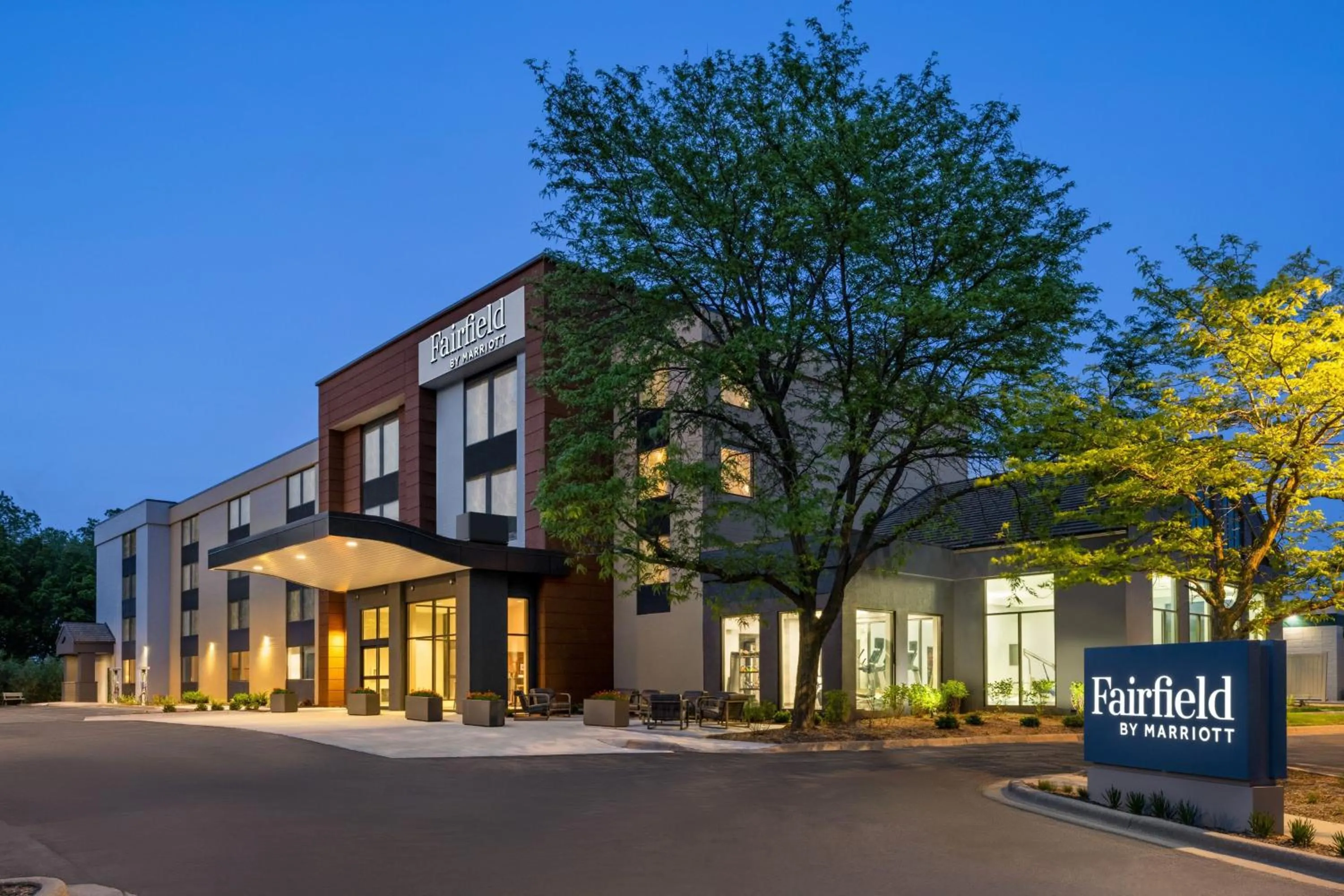 Property building in Fairfield by Marriott Inn & Suites Madison South