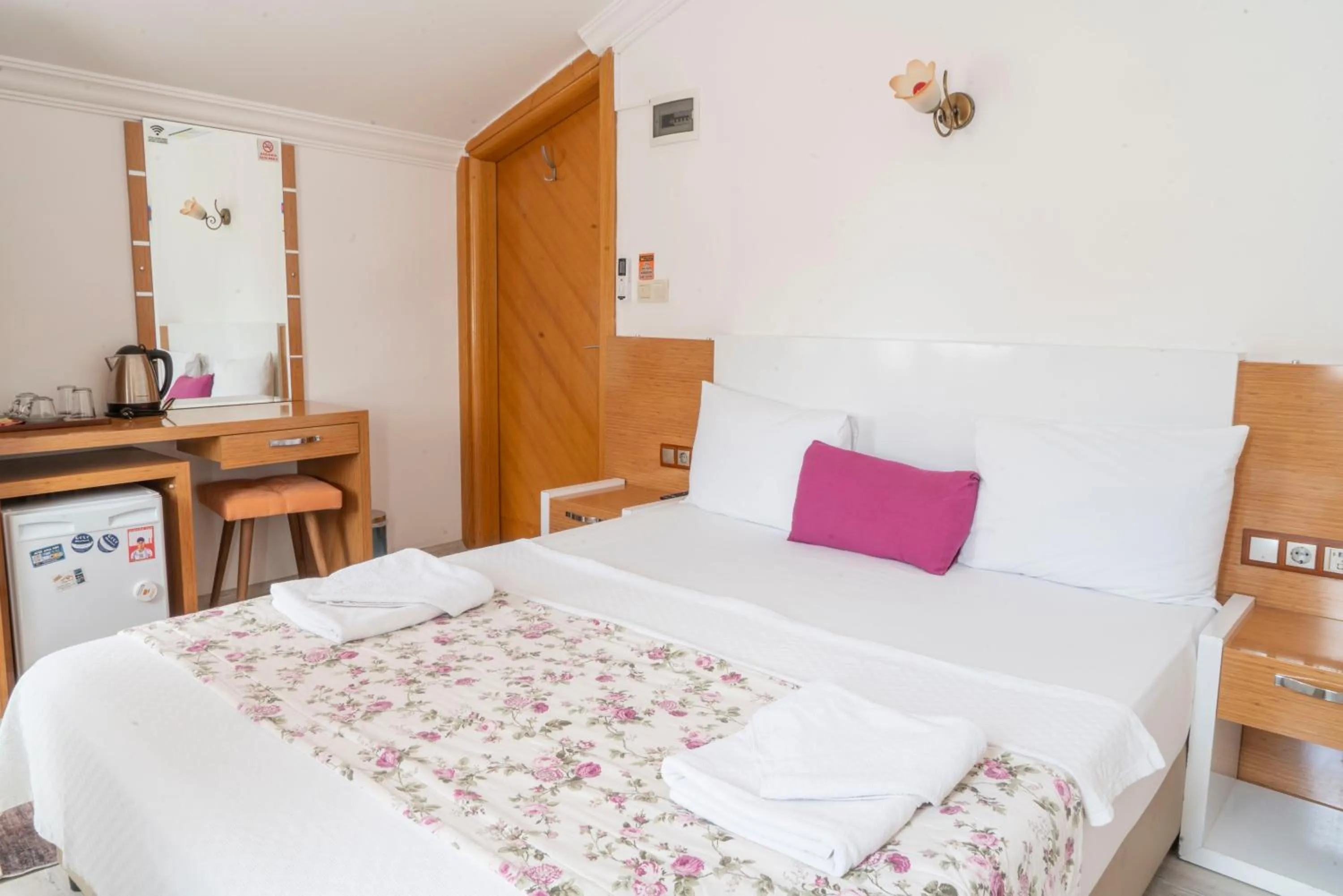 Coffee/tea facilities in MANDALİN AKYAKA