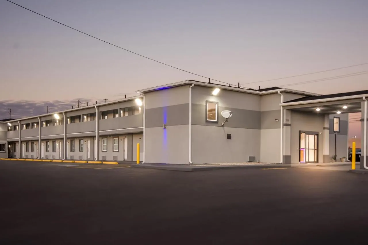 Days Inn by Wyndham Indianapolis East Post Road