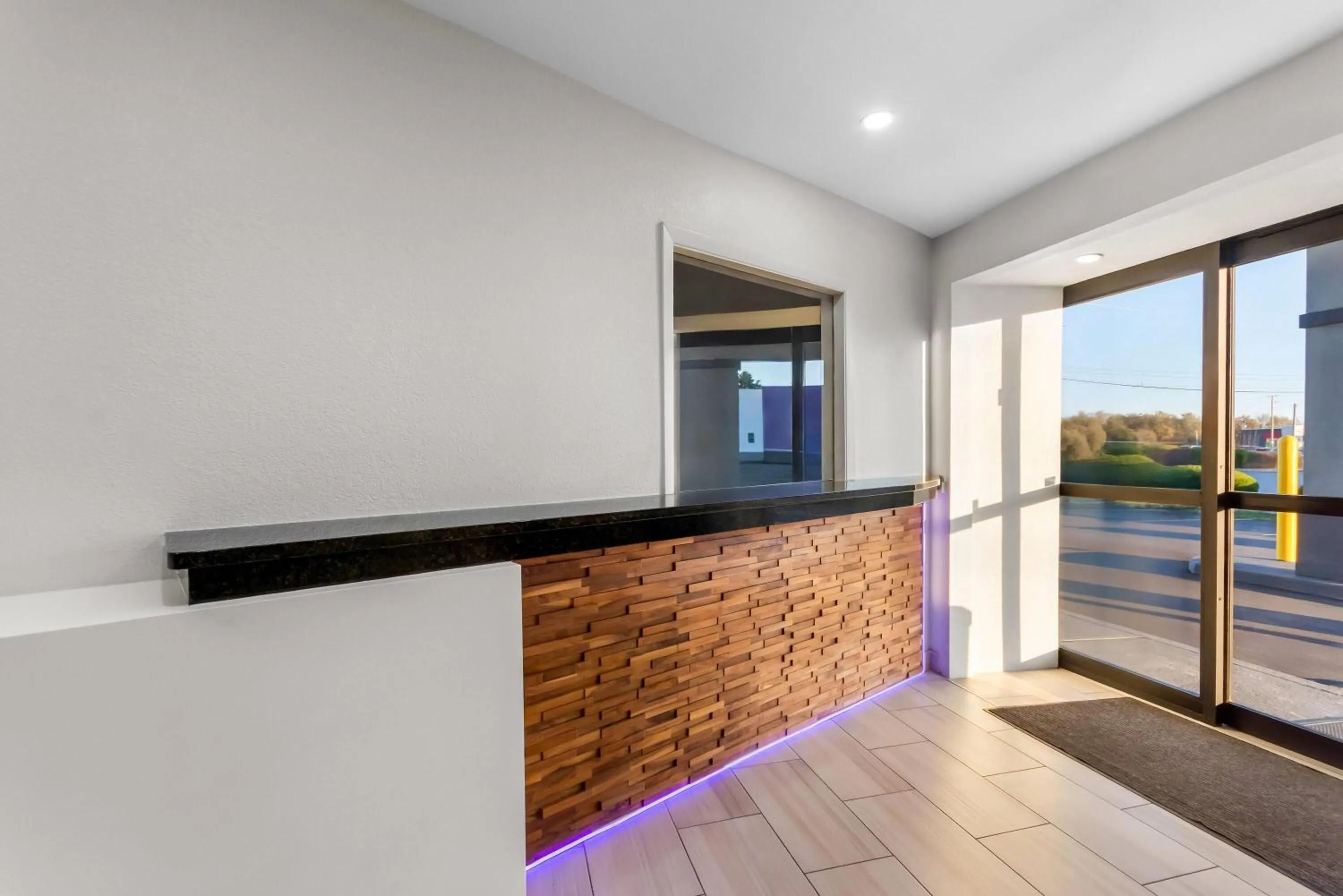 Lobby or reception in Days Inn by Wyndham Indianapolis East Post Road