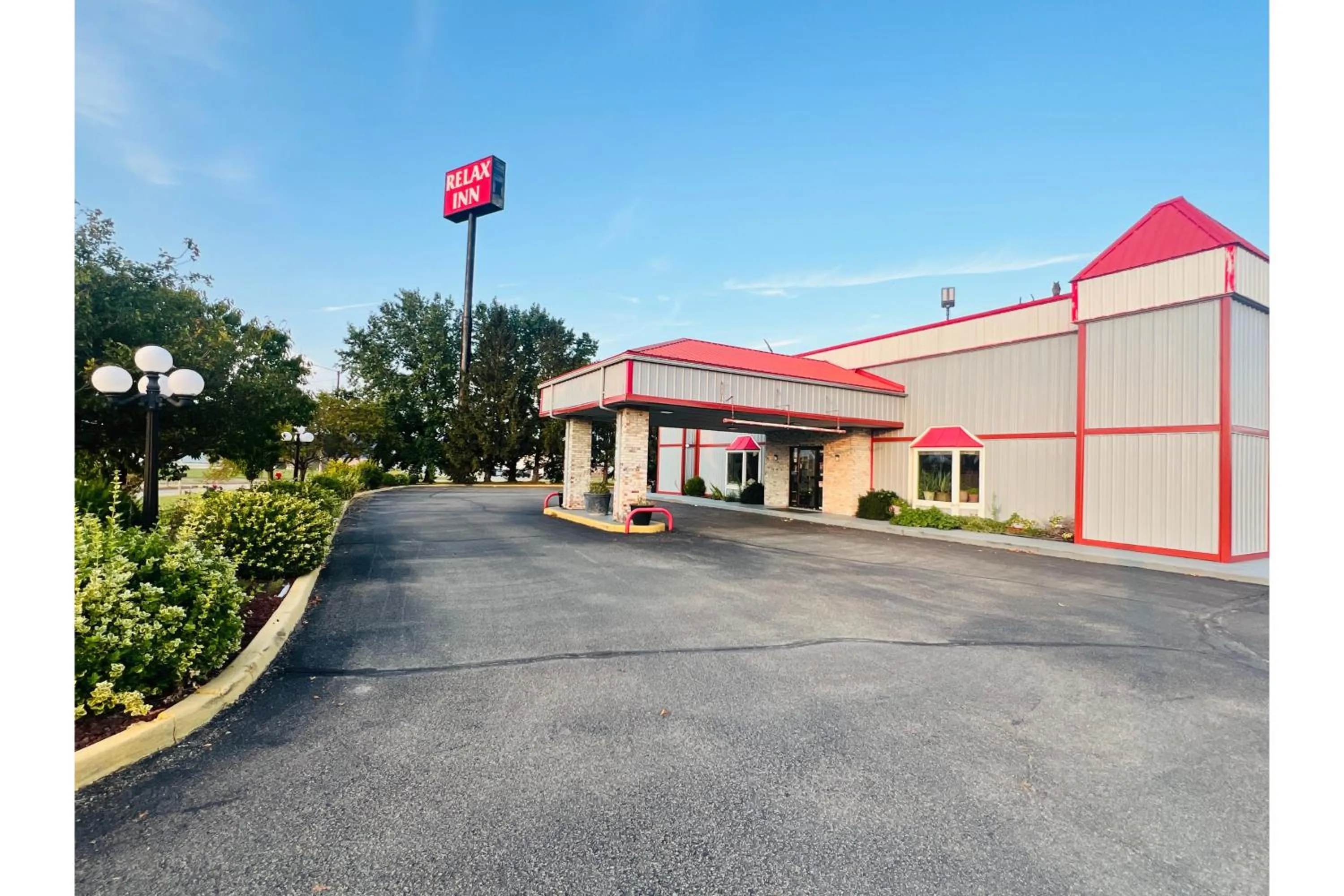 Facade/entrance in Relax Inn