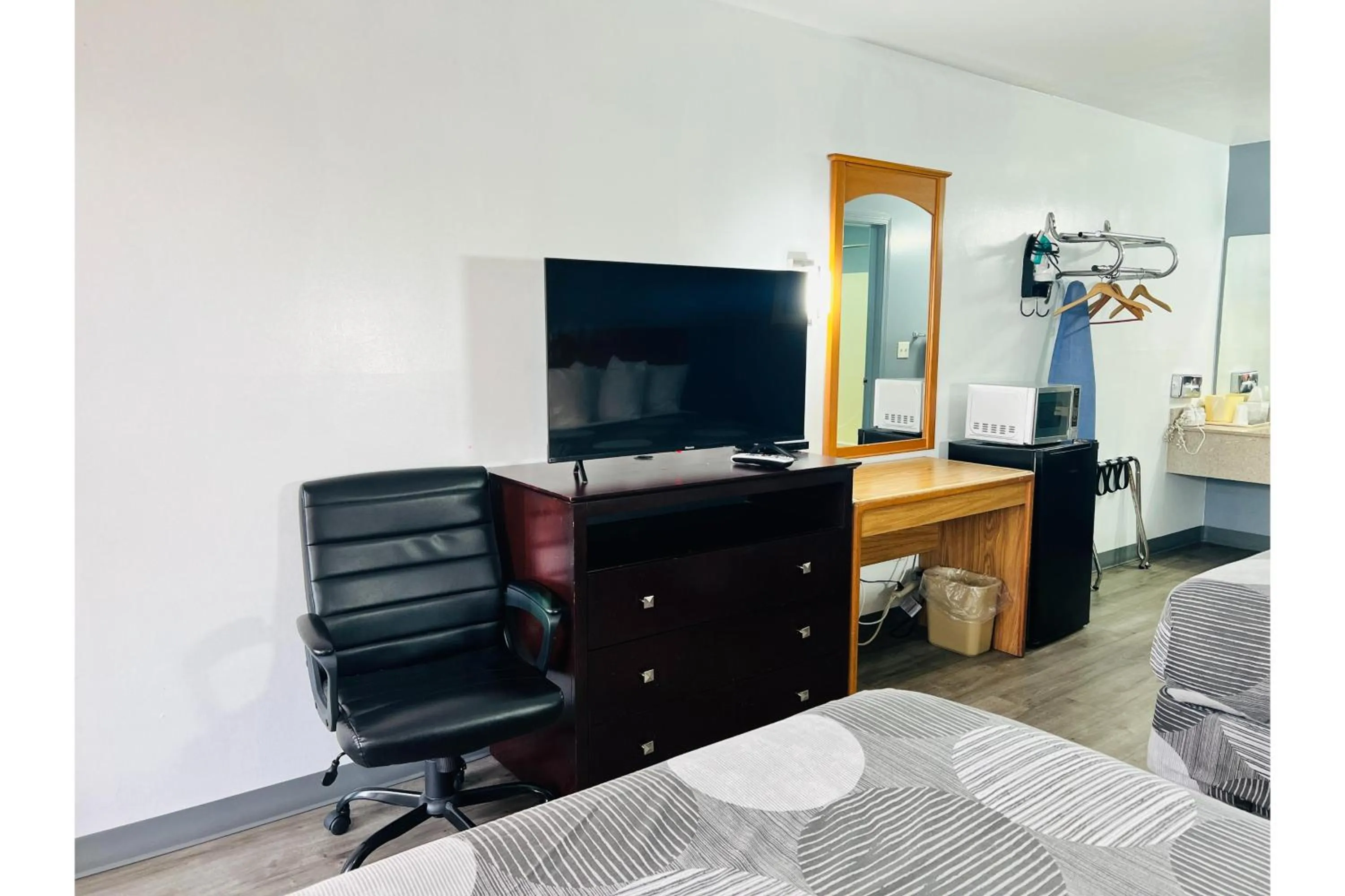 Bedroom in Relax Inn