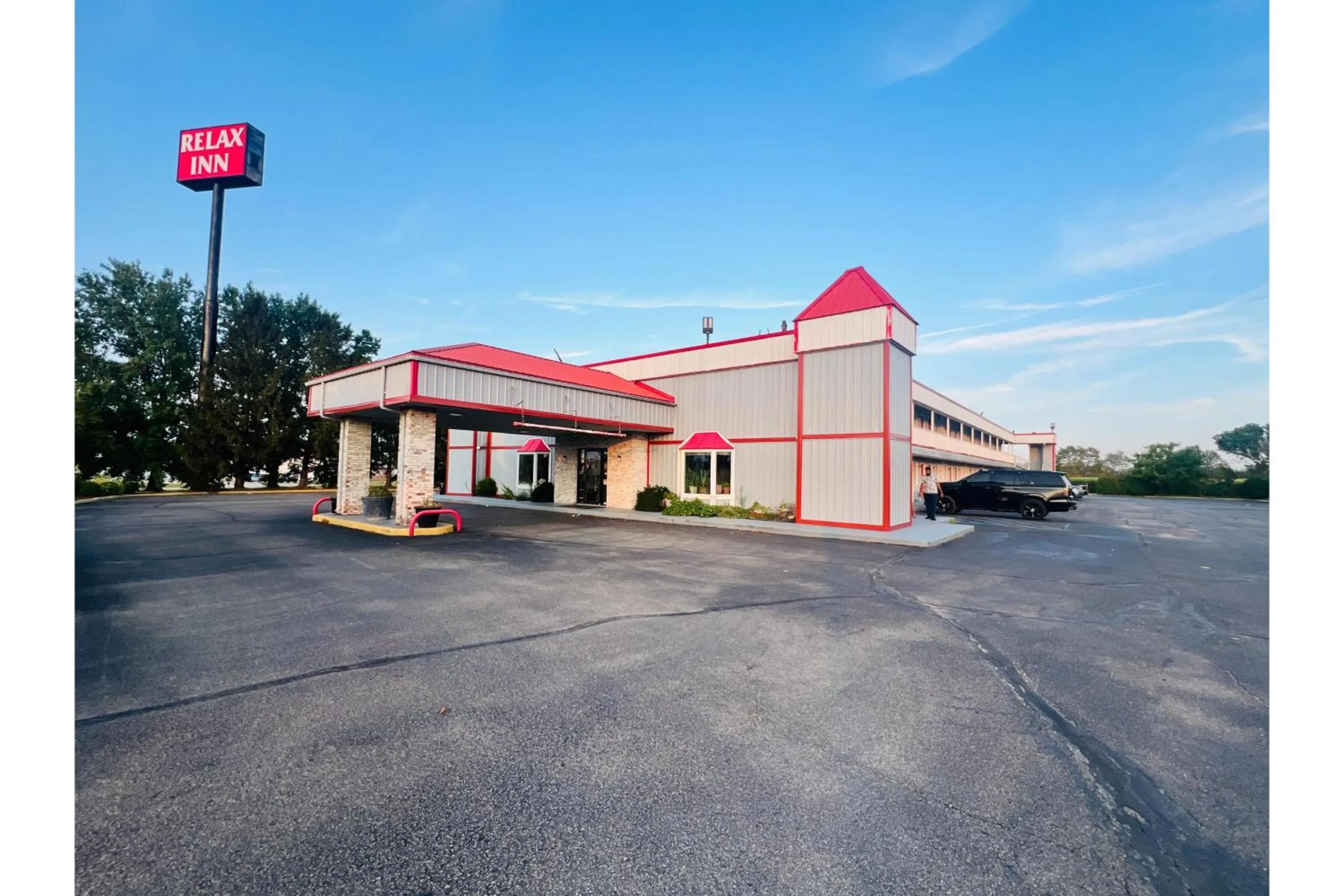 Facade/entrance in Relax Inn