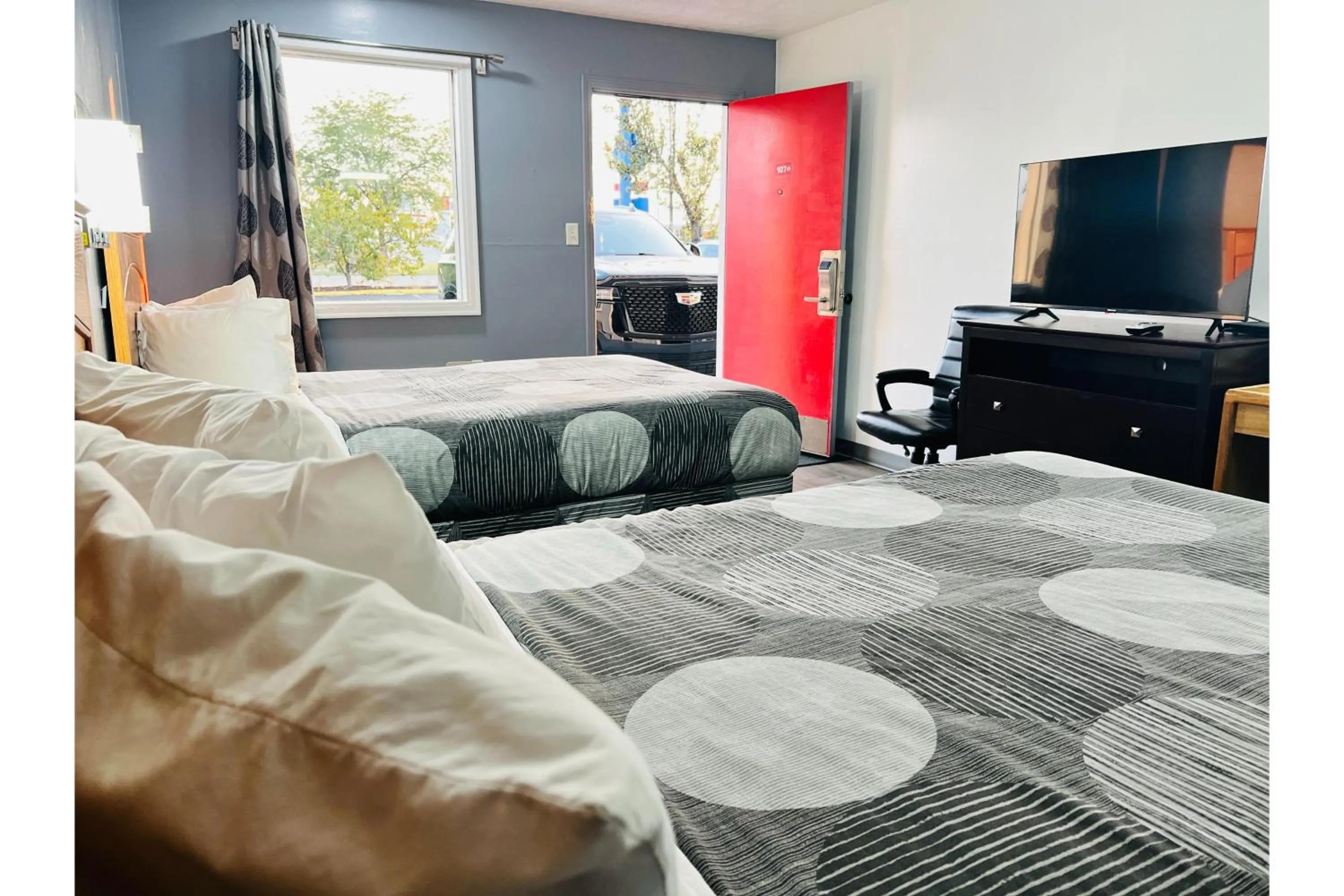 Bedroom, Bed in Relax Inn