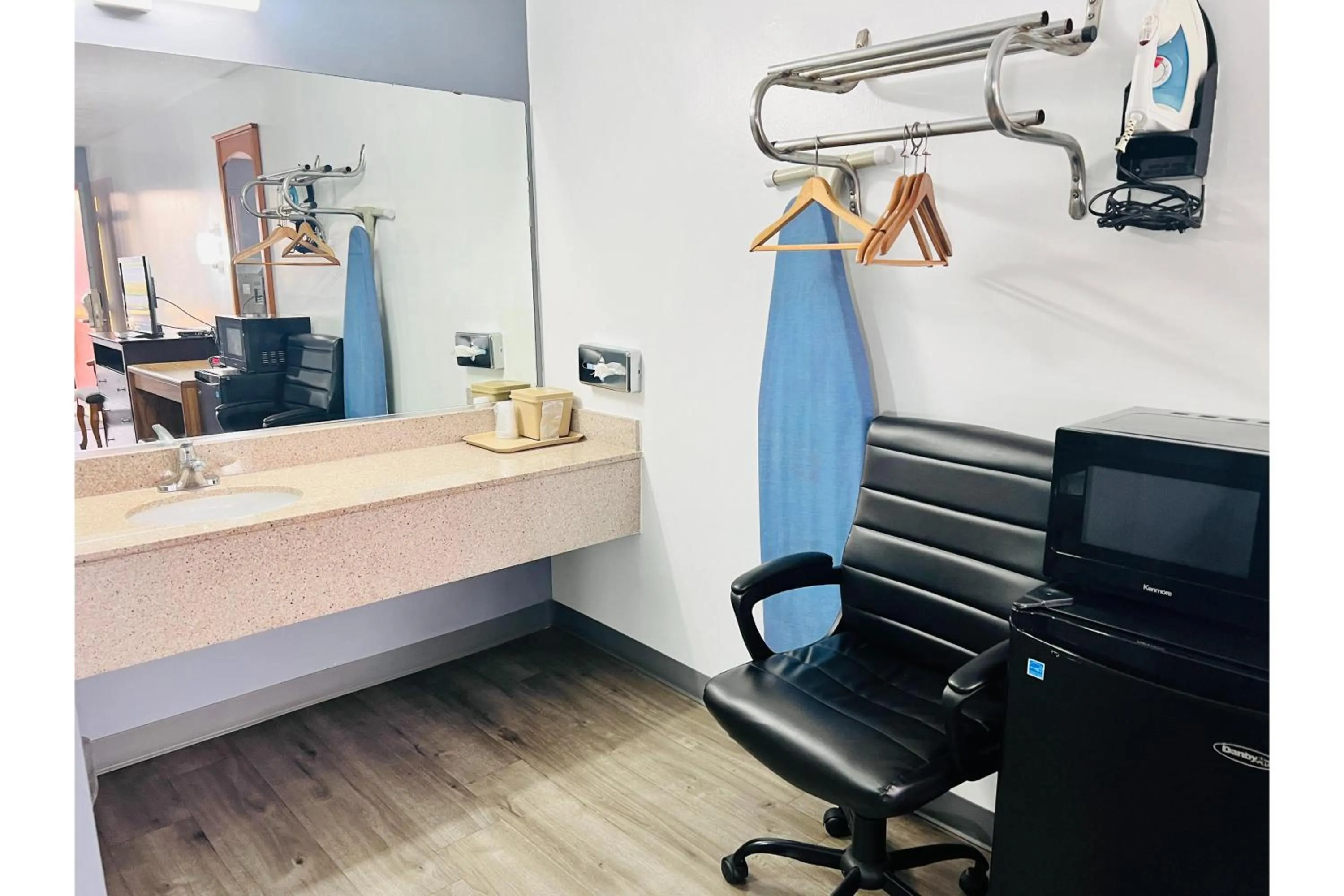 Bedroom in Relax Inn